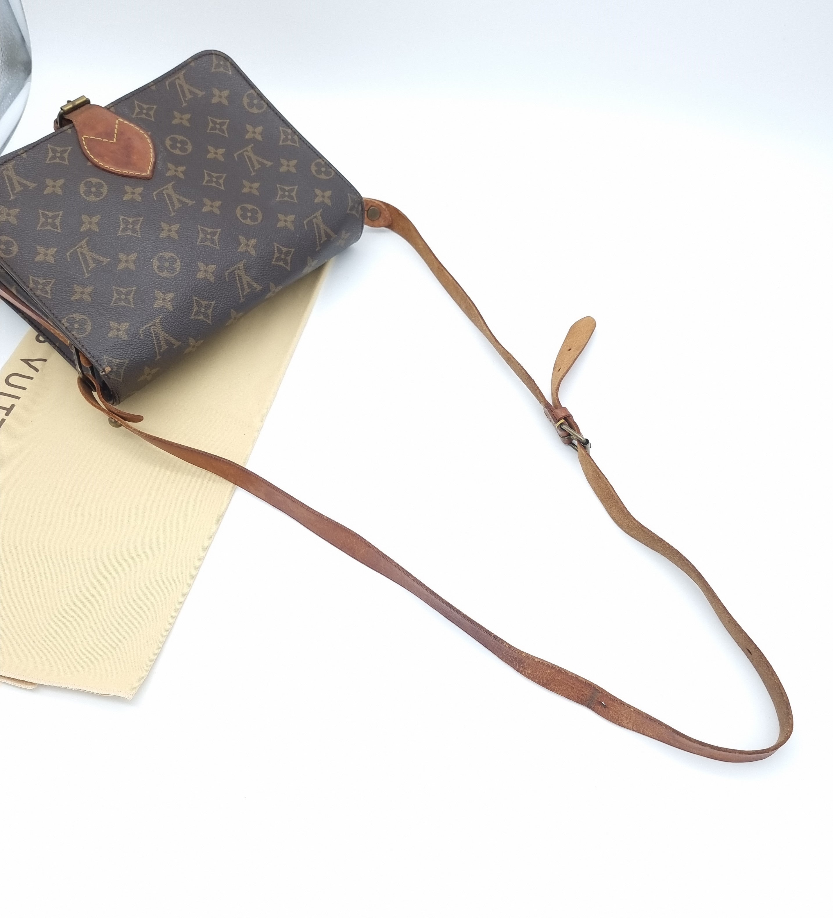 Louis Vuitton Cartouchiere GM