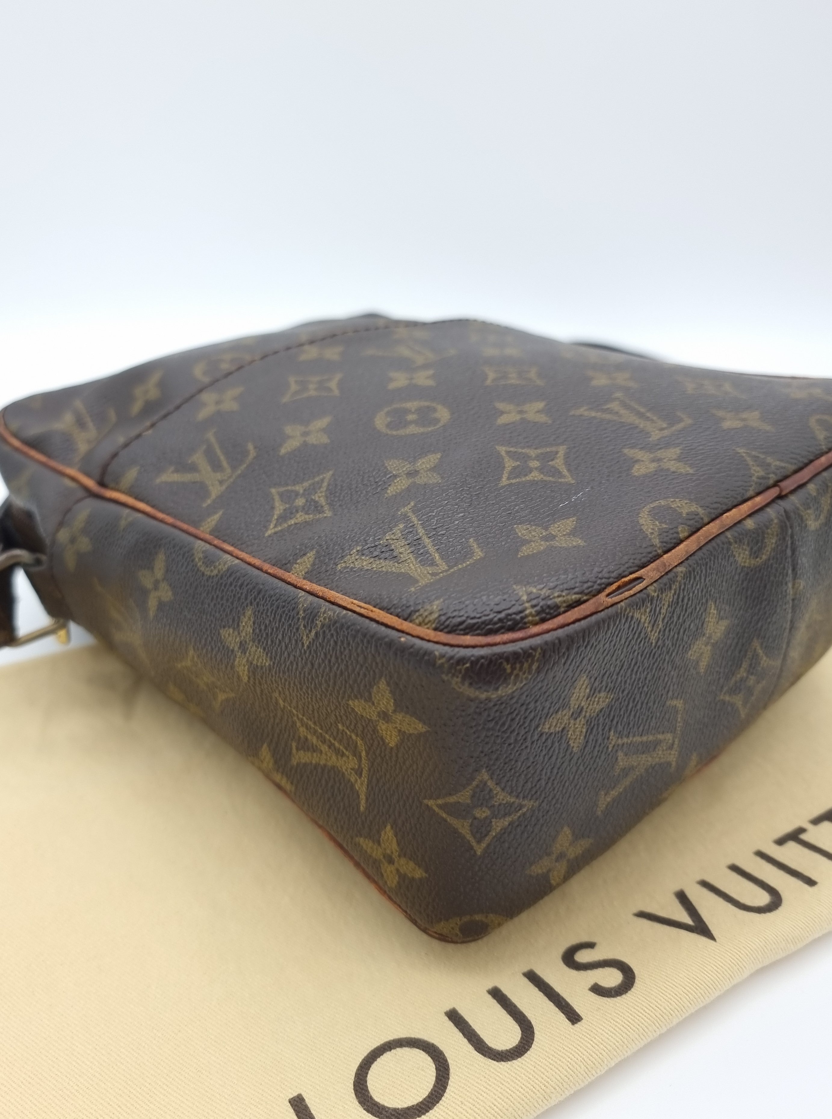 Louis Vuitton Marceau