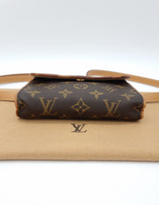 Louis Vuitton Florentine Pouch