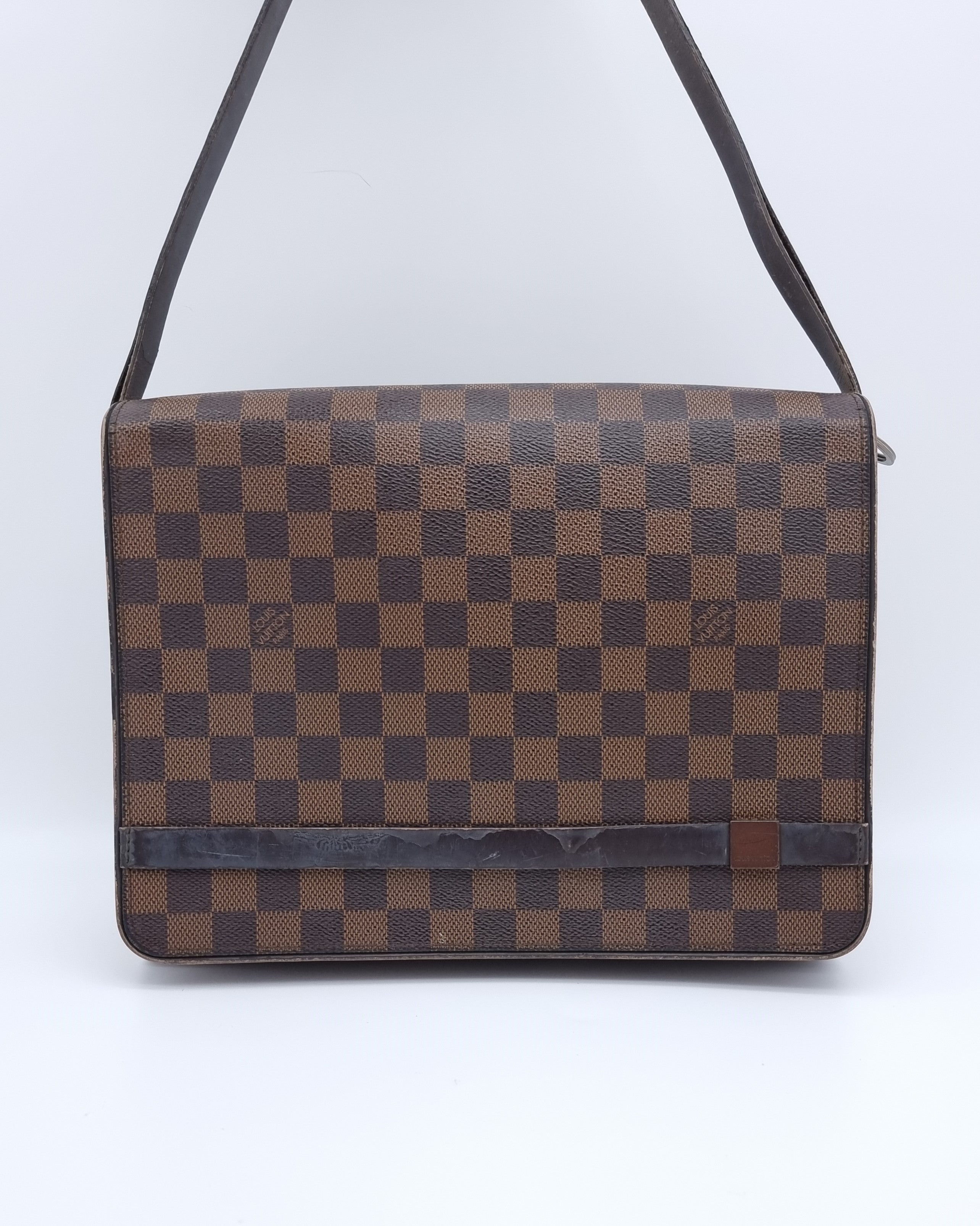 Louis Vuitton Tribeca Carre