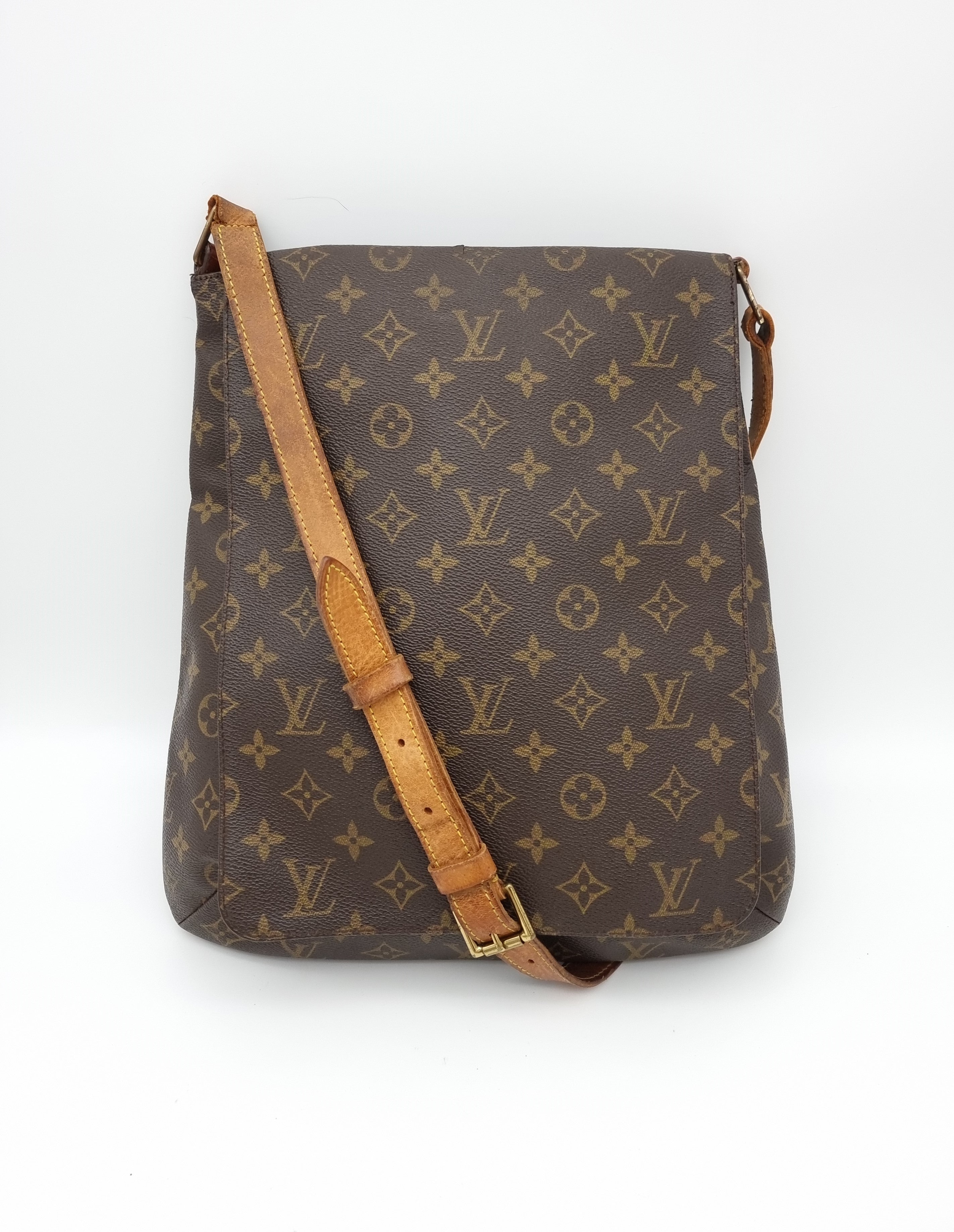 Louis Vuitton Musette Salsa