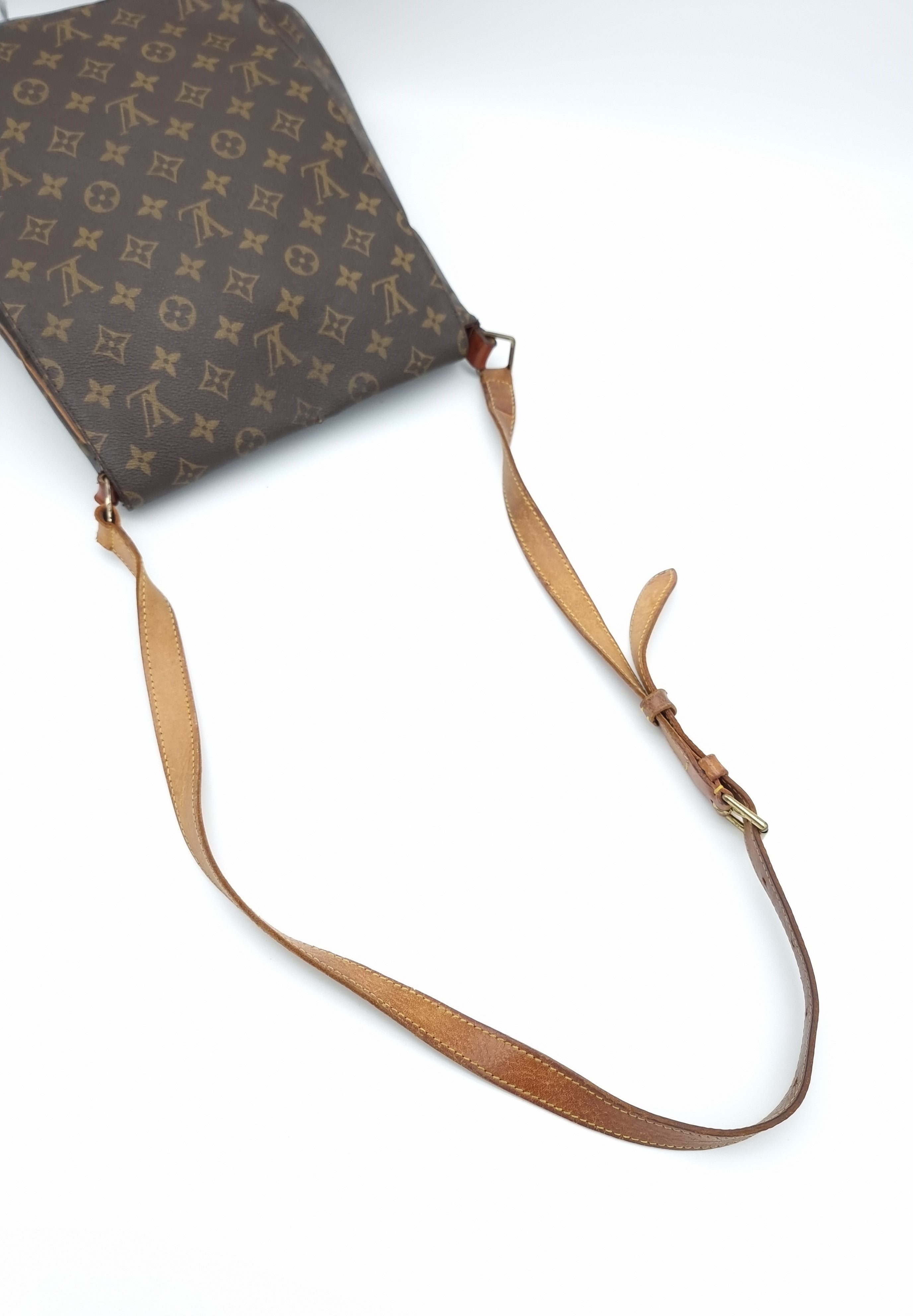 Louis Vuitton Musette Salsa