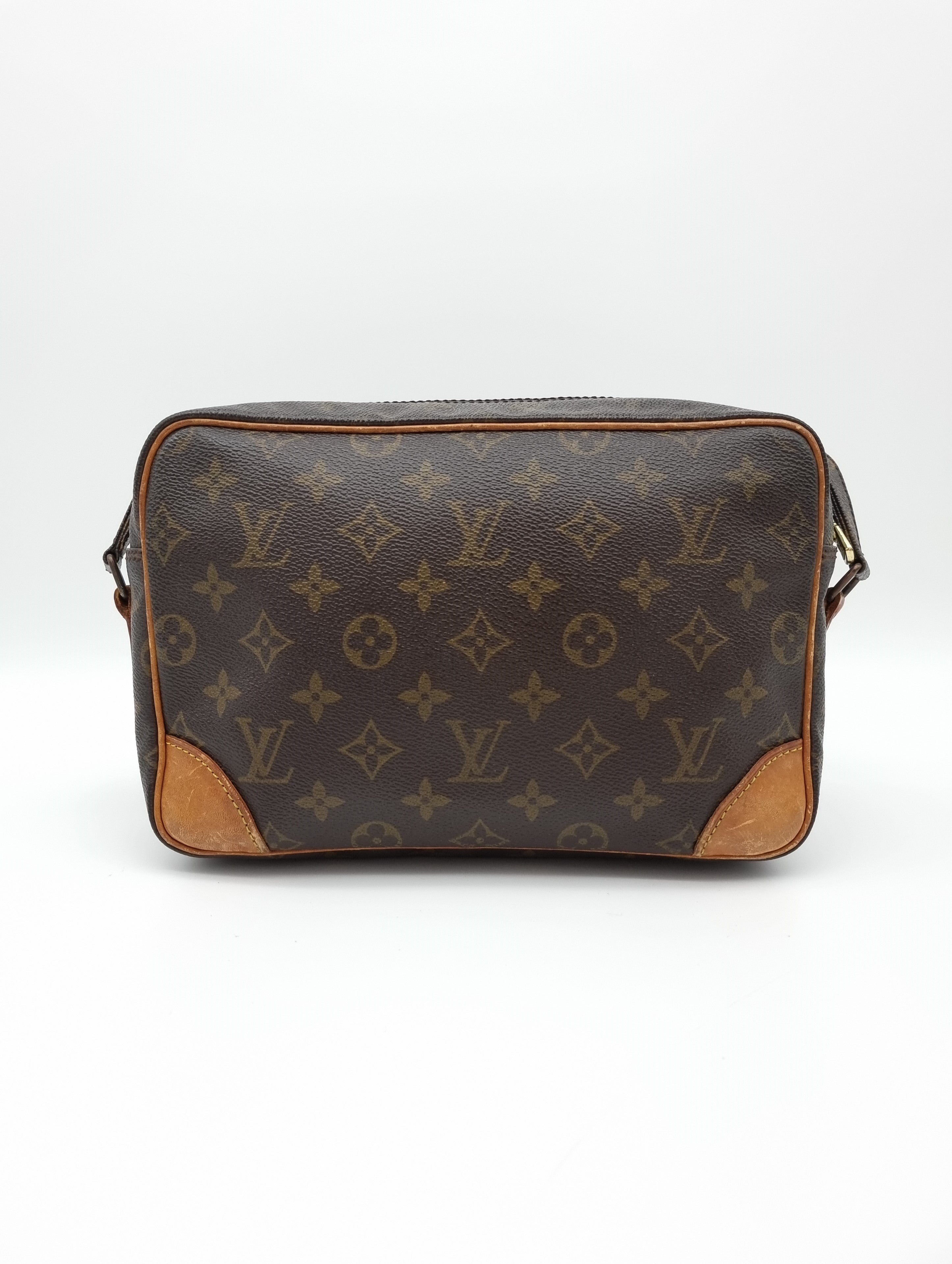 Louis Vuitton Trocadero 27