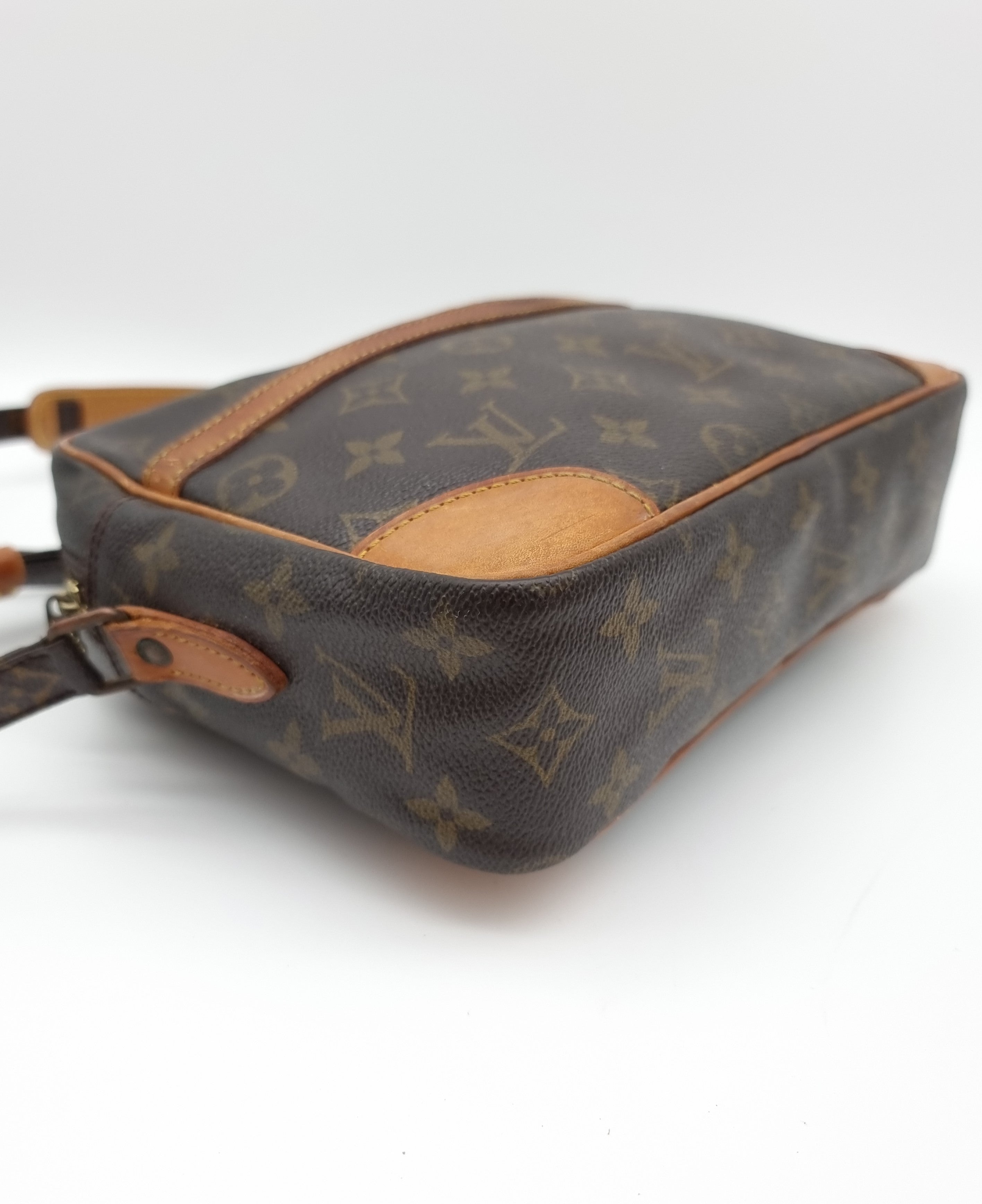 Louis Vuitton Trocadero 27