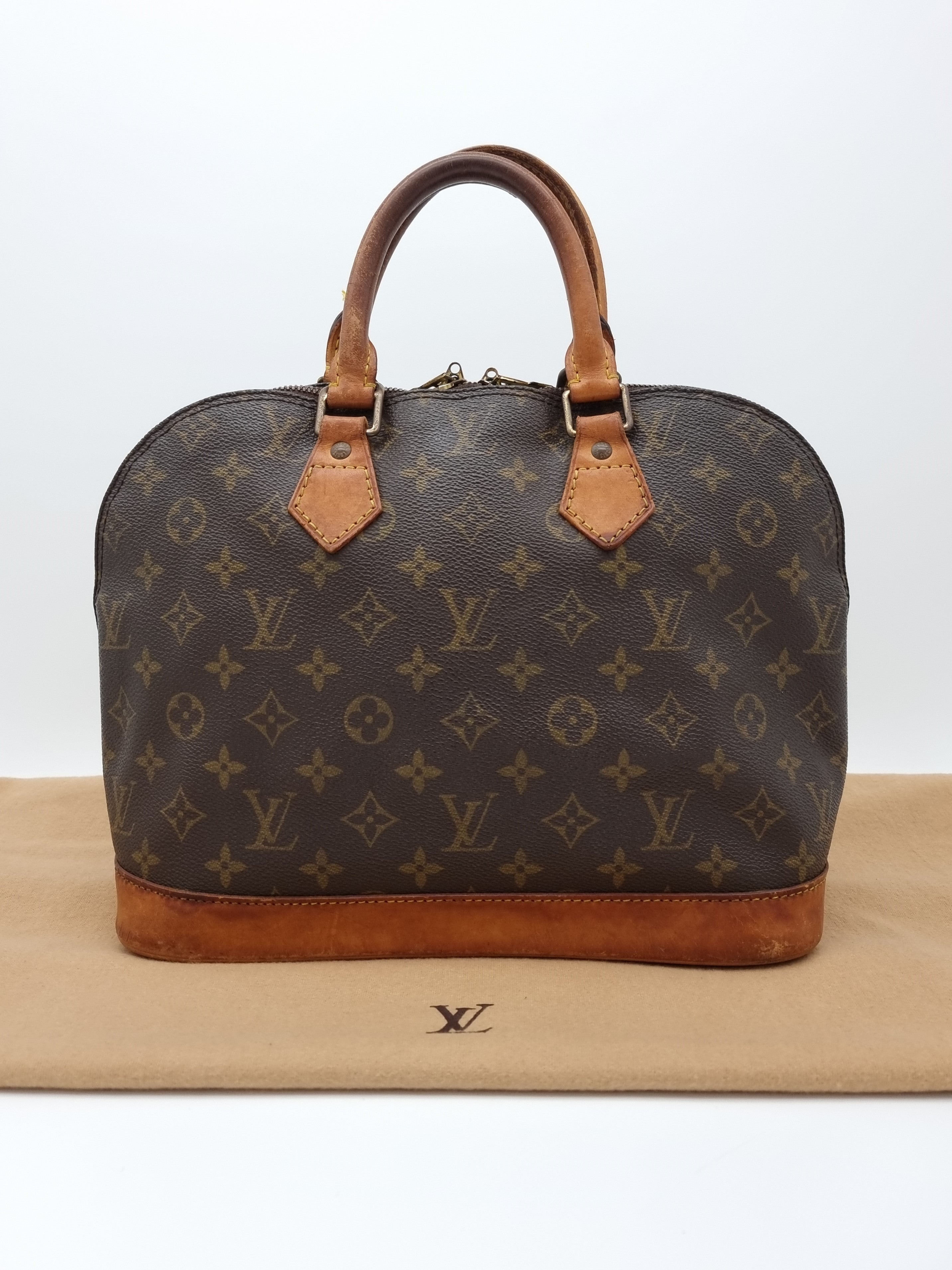 Louis Vuitton Alma