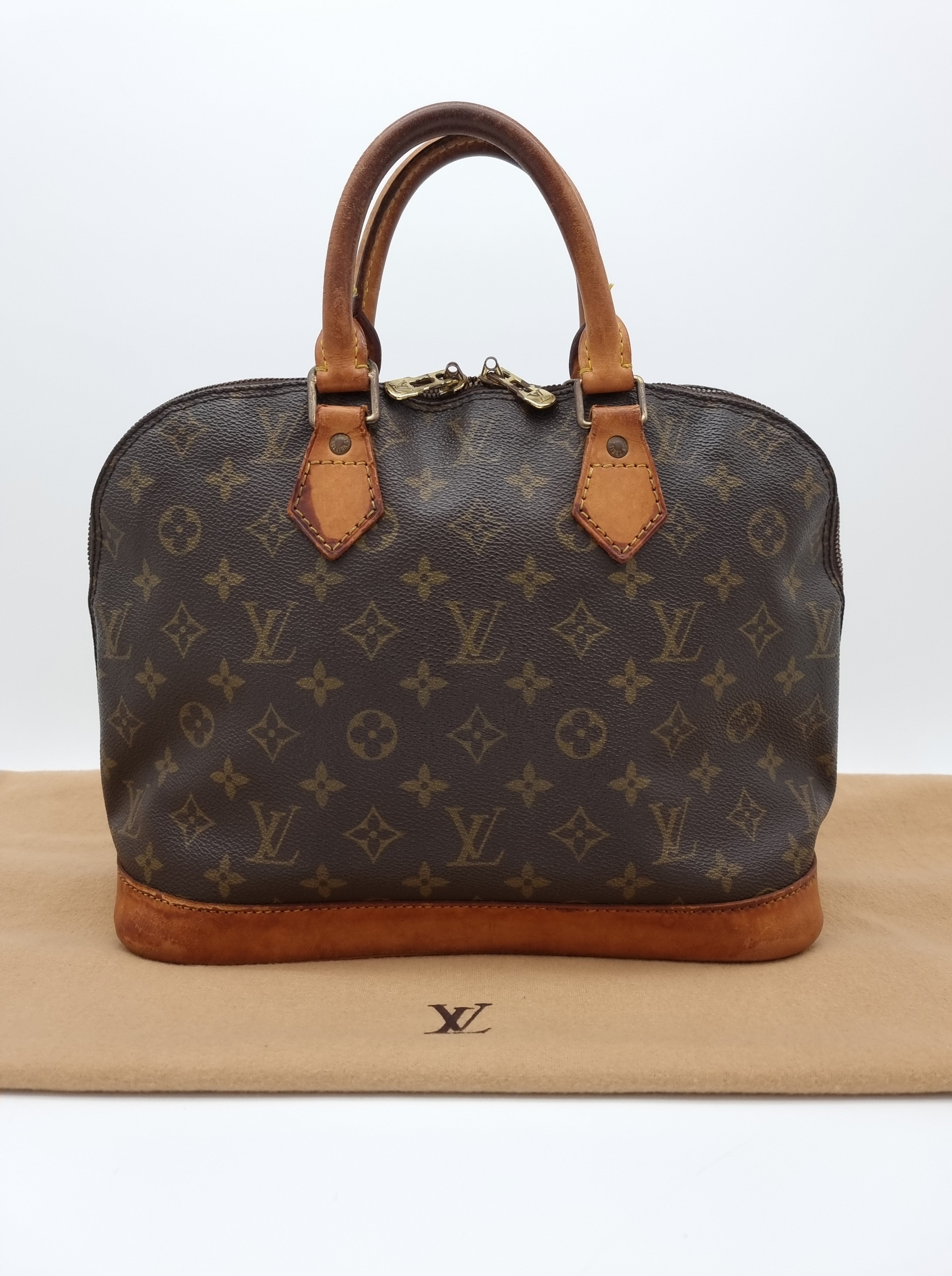Louis Vuitton Alma