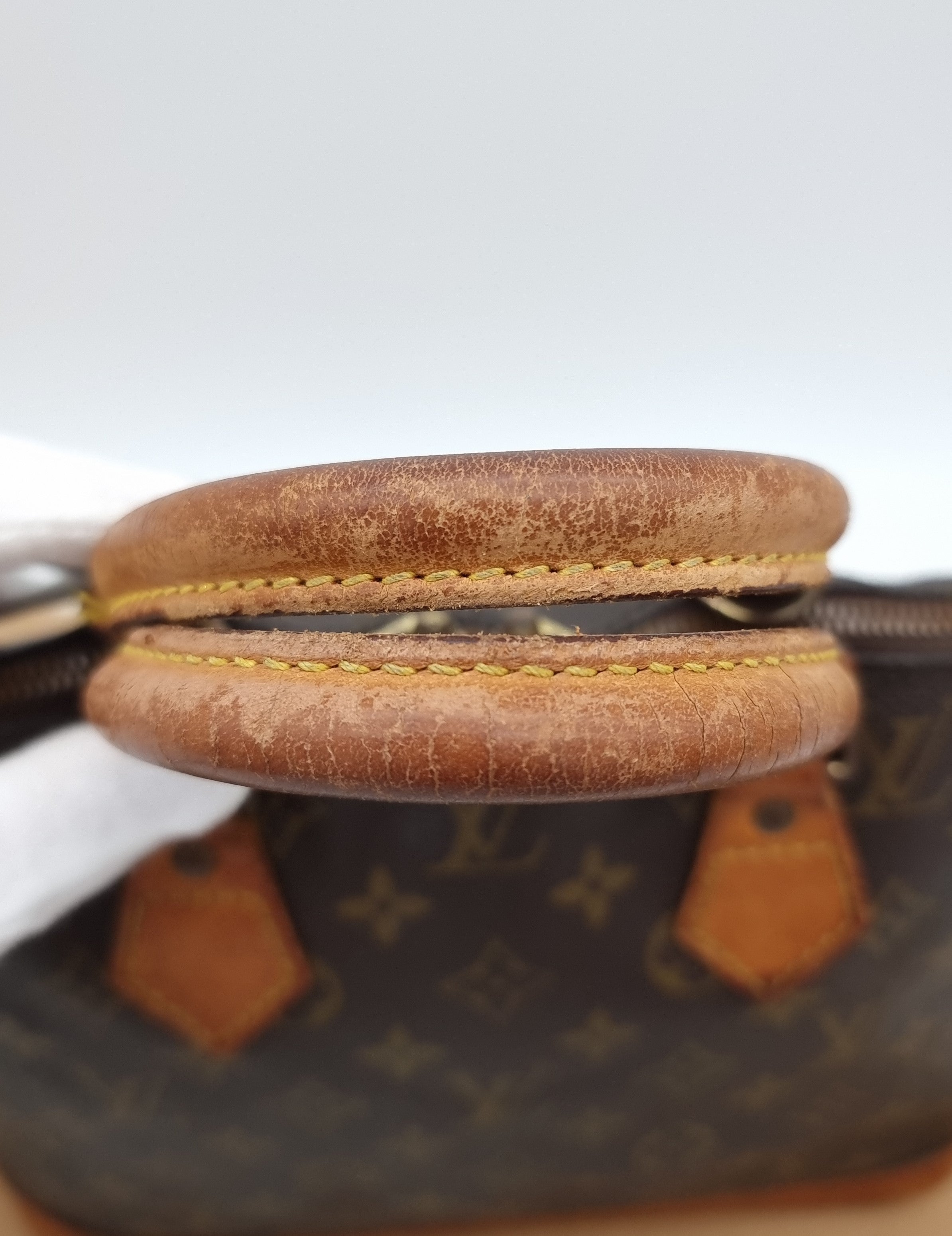 Louis Vuitton Alma