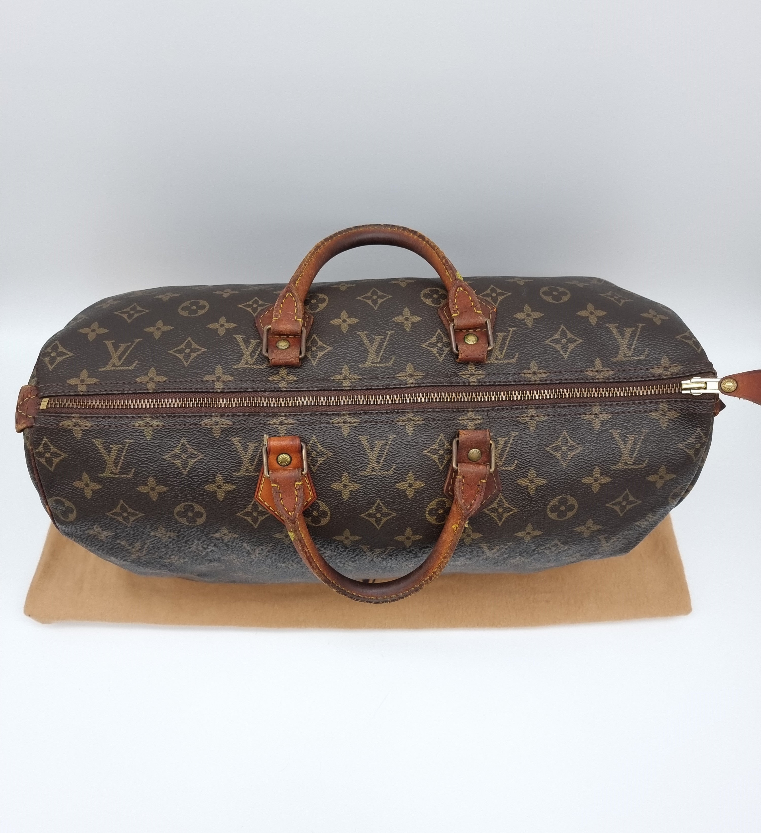 Louis Vuitton Speedy 40