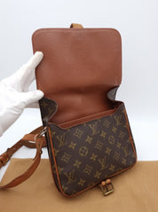 Louis Vuitton Cartouchiere MM