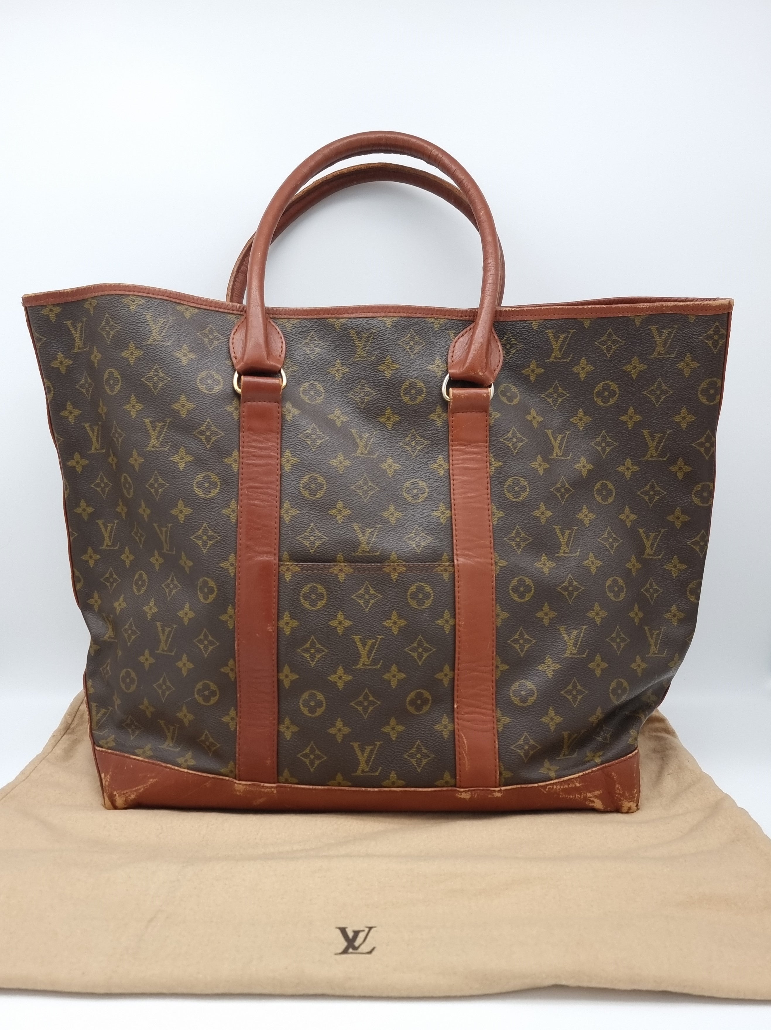 Louis Vuitton Weekend GM Tote