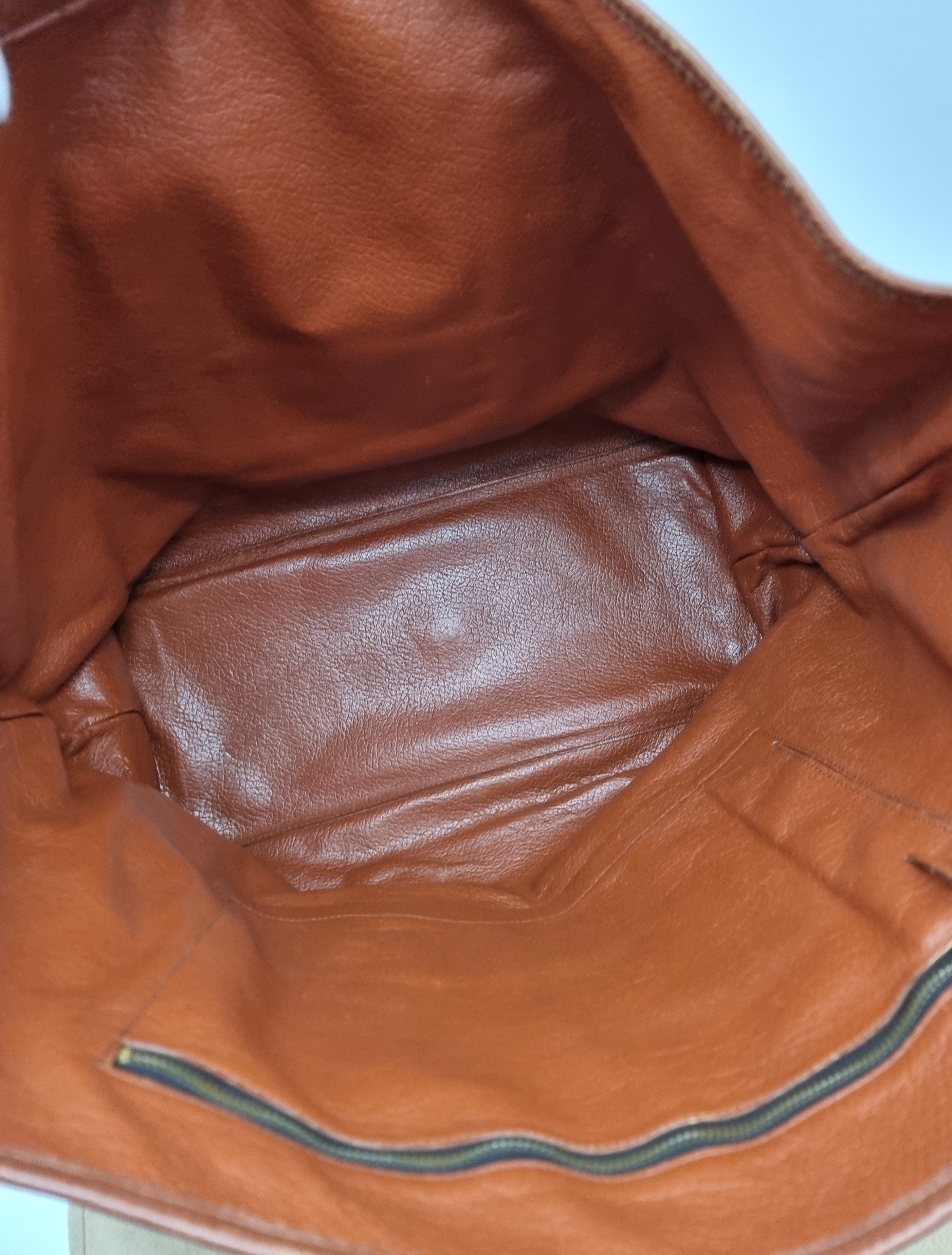 Louis Vuitton Weekend GM Tote