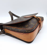 Louis Vuitton Cartouchiere GM