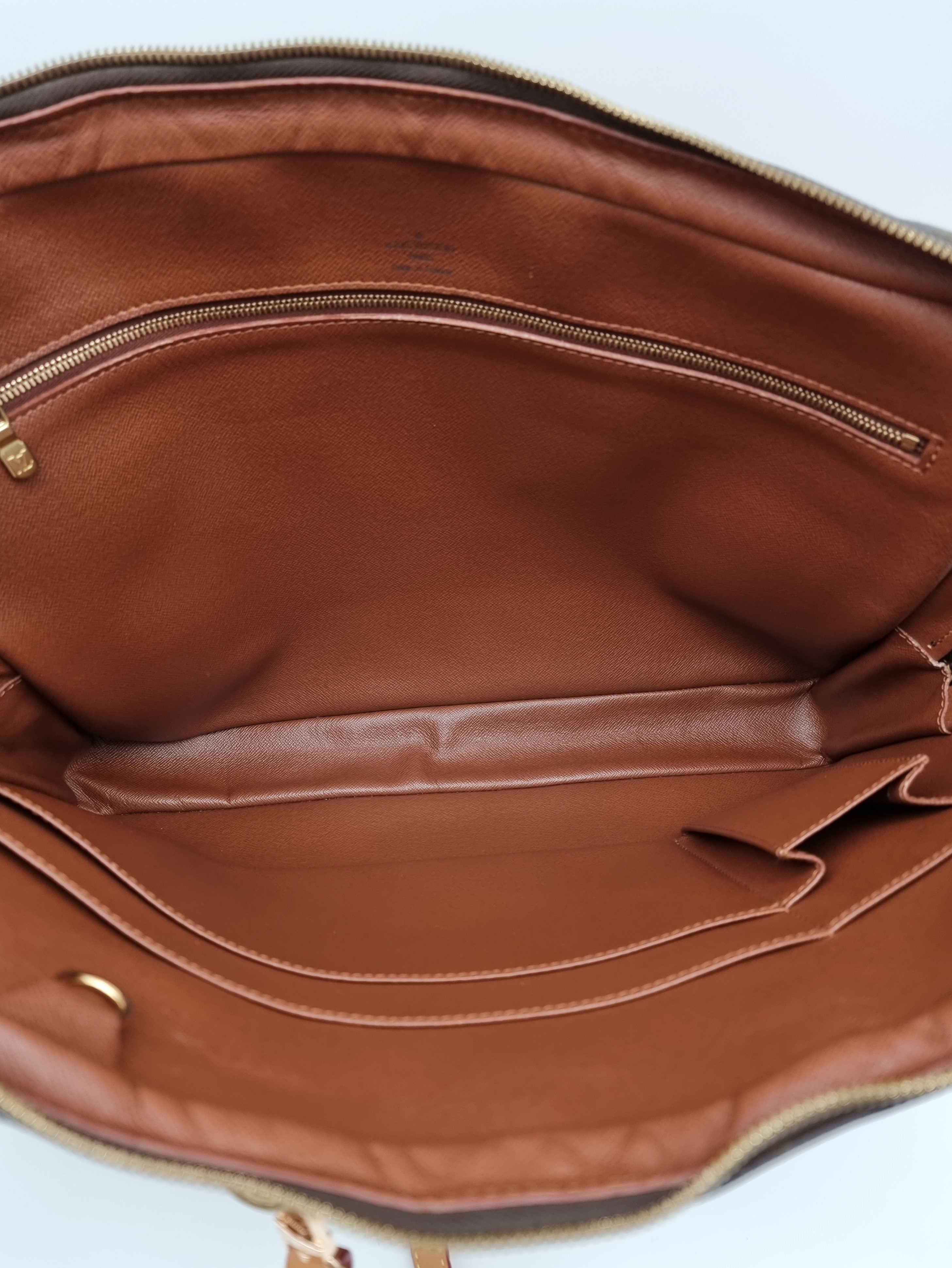 Louis Vuitton Porte Documents Voyage
