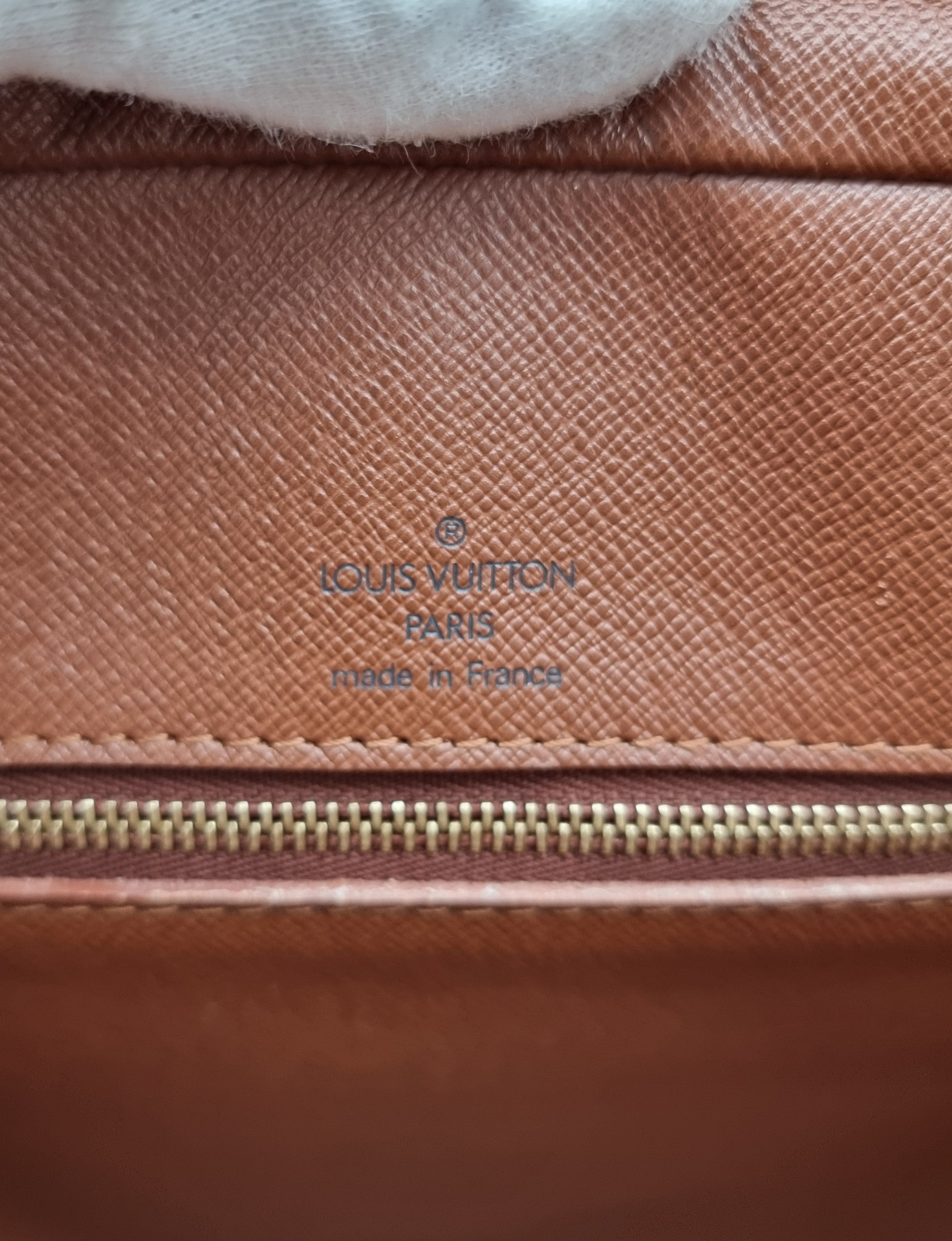 Louis Vuitton Porte Documents Voyage