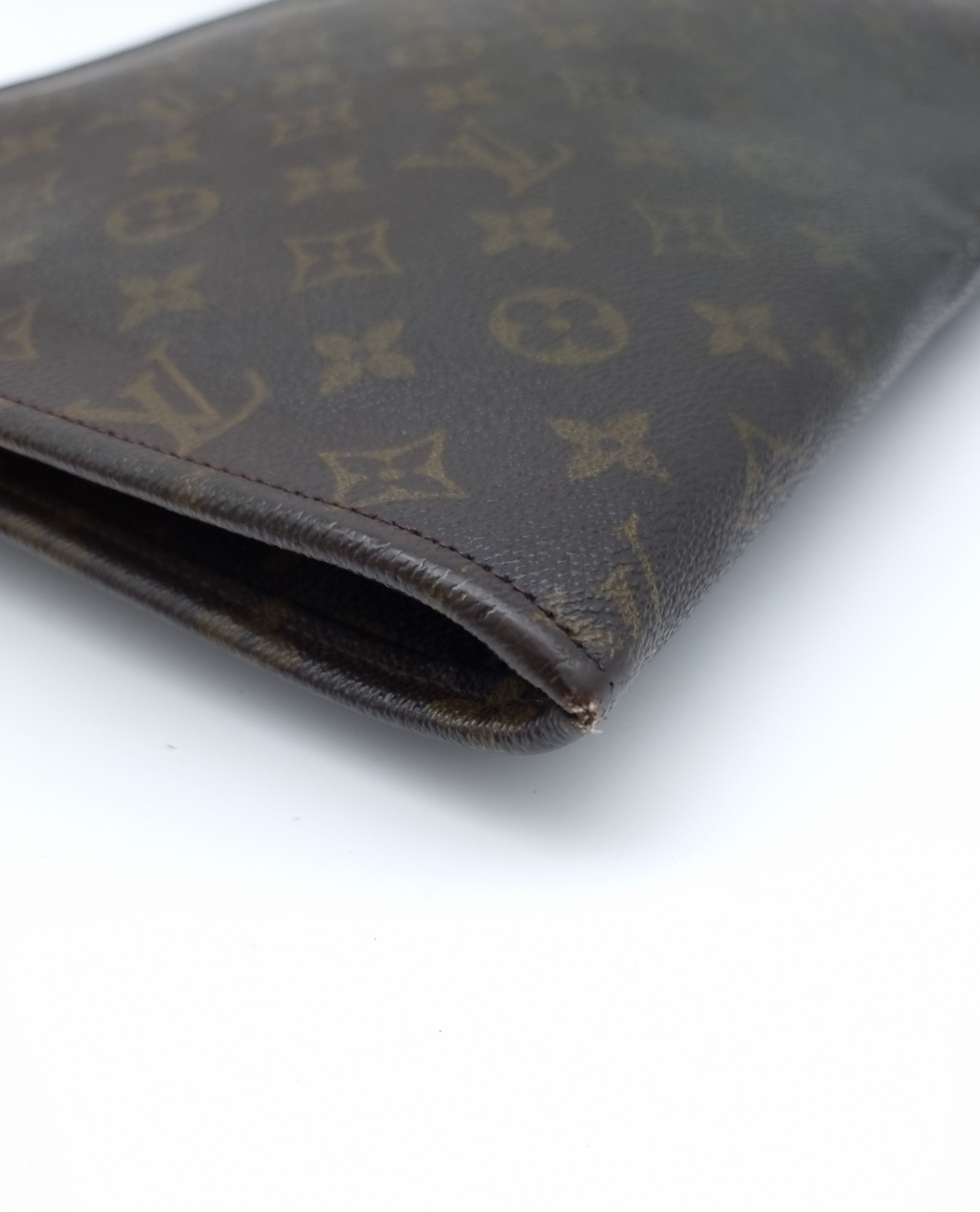 Louis Vuitton Voyage GM Laptop Case