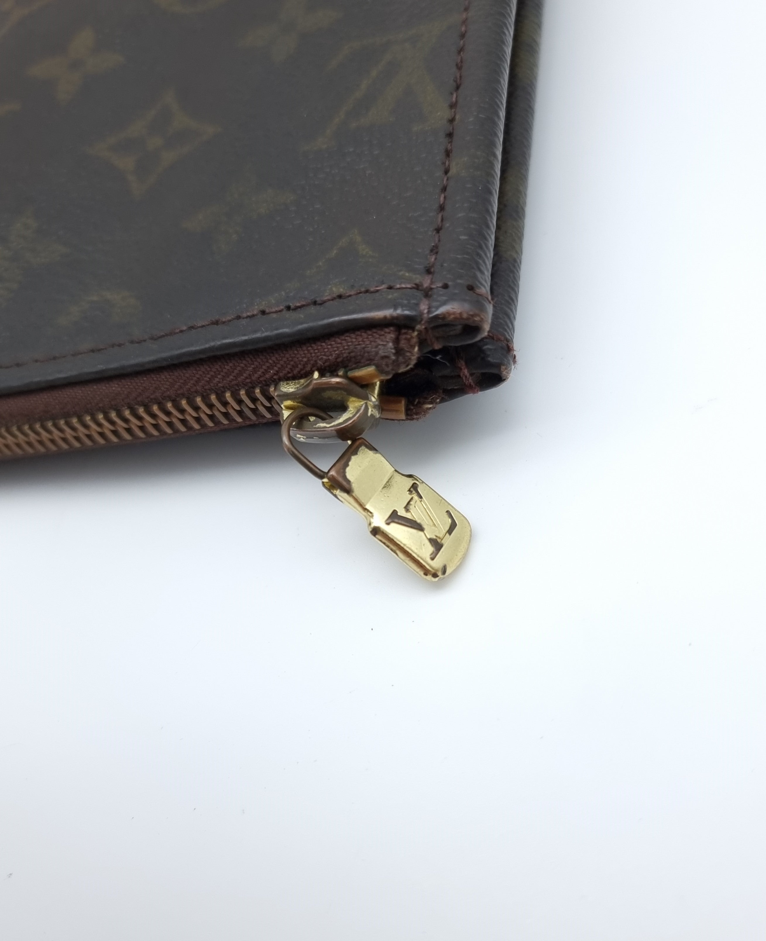 Louis Vuitton Voyage GM Laptop Case