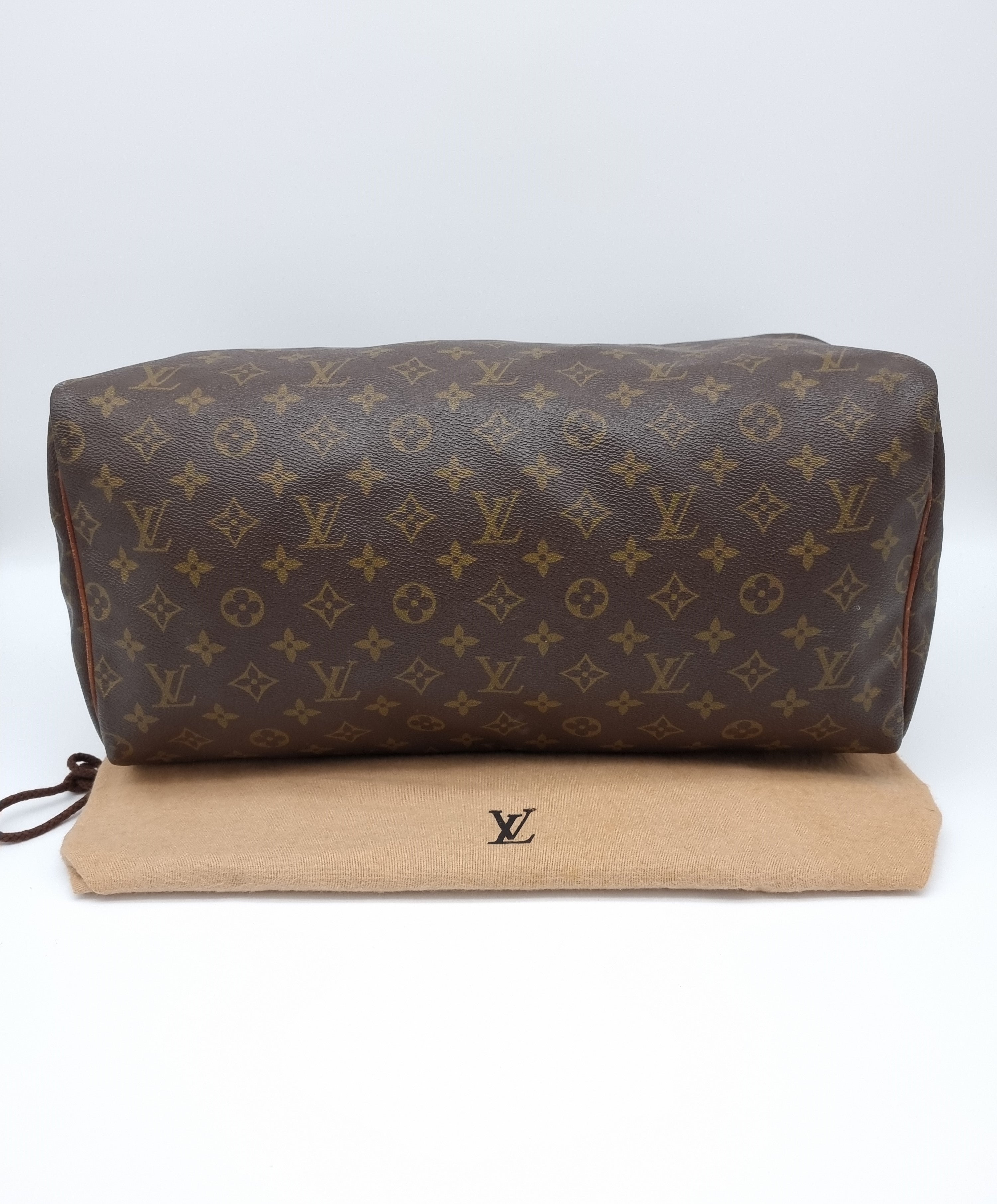 Louis Vuitton Speedy 40