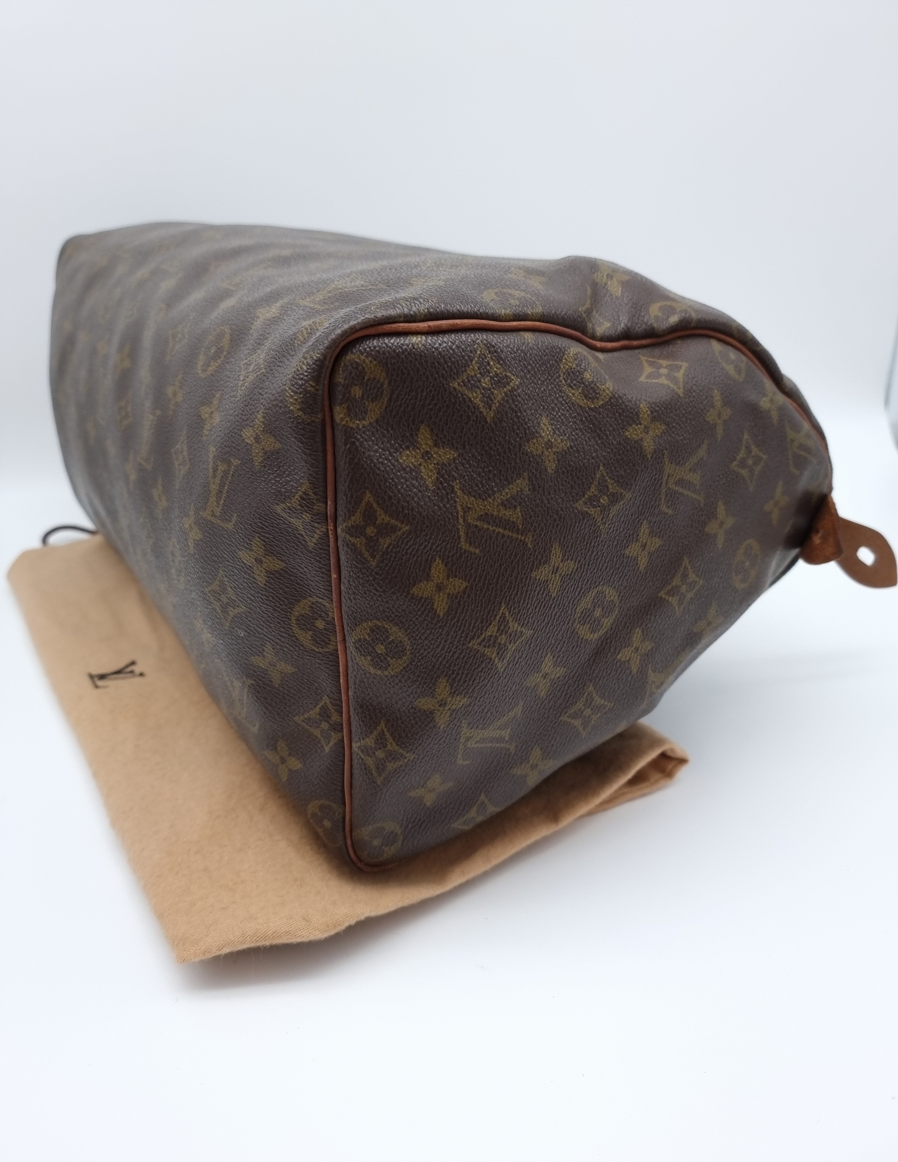 Louis Vuitton Speedy 40