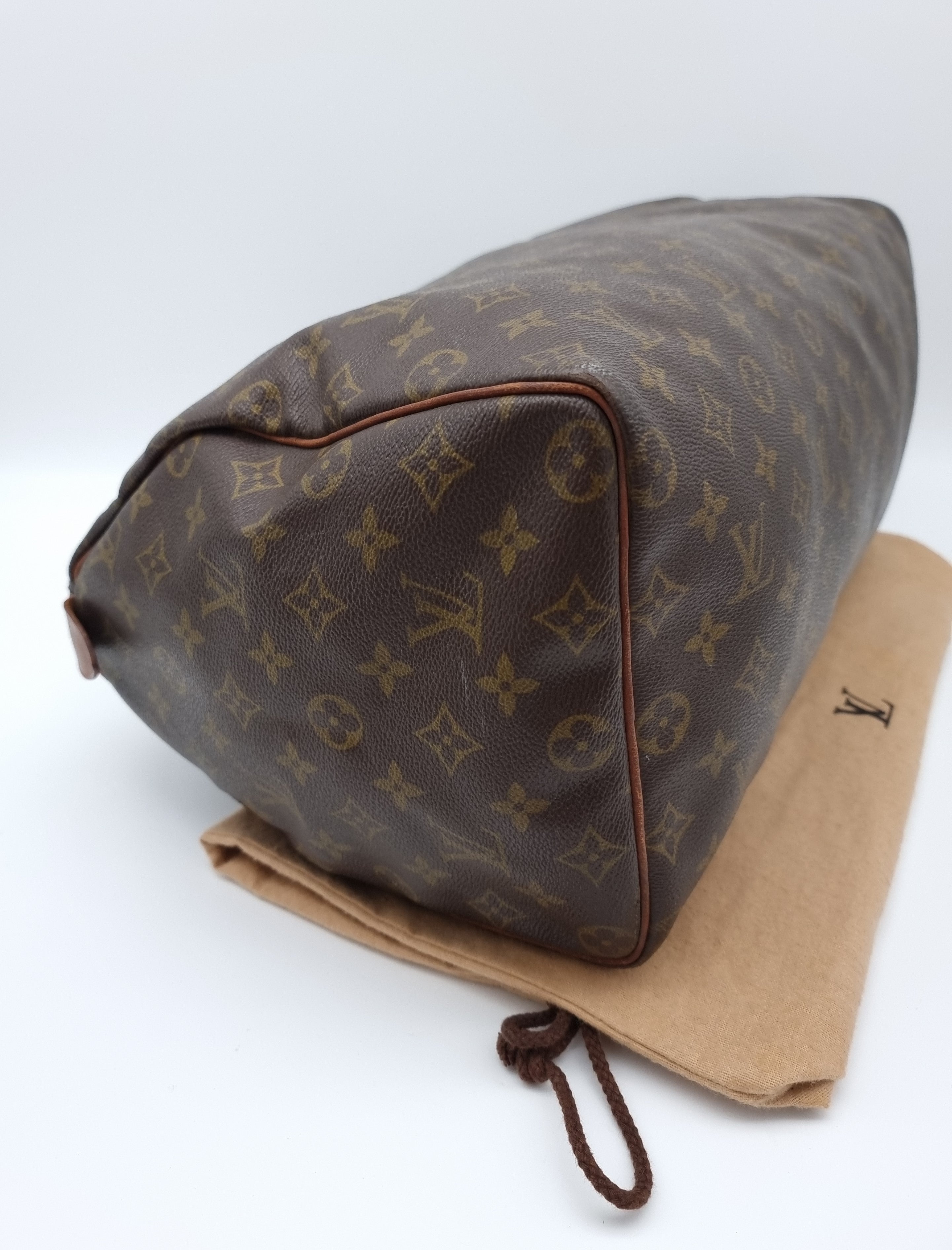 Louis Vuitton Speedy 40