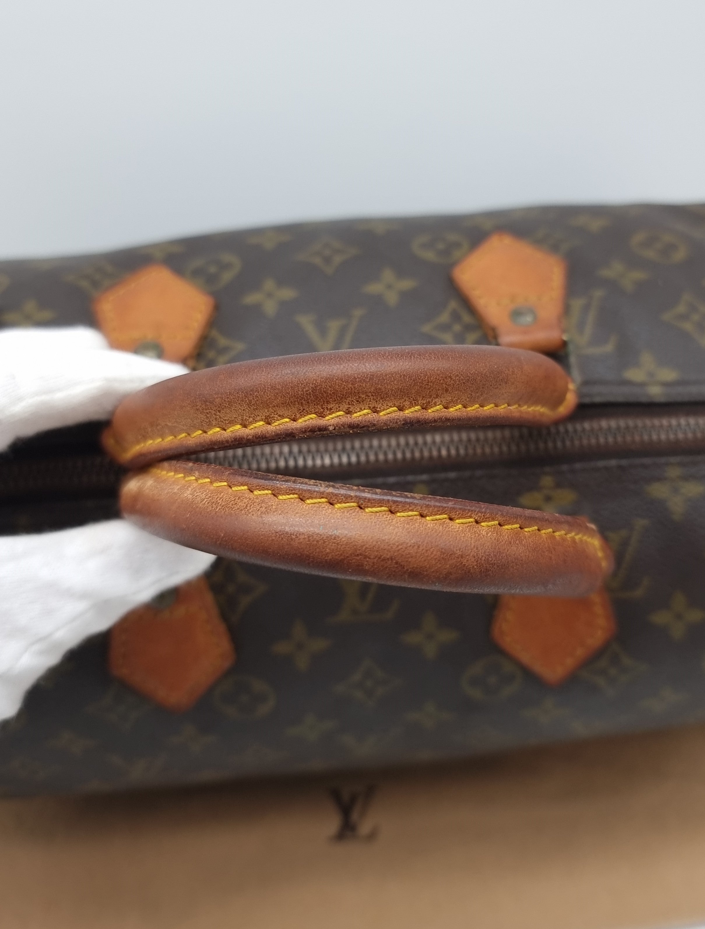 Louis Vuitton Speedy 40