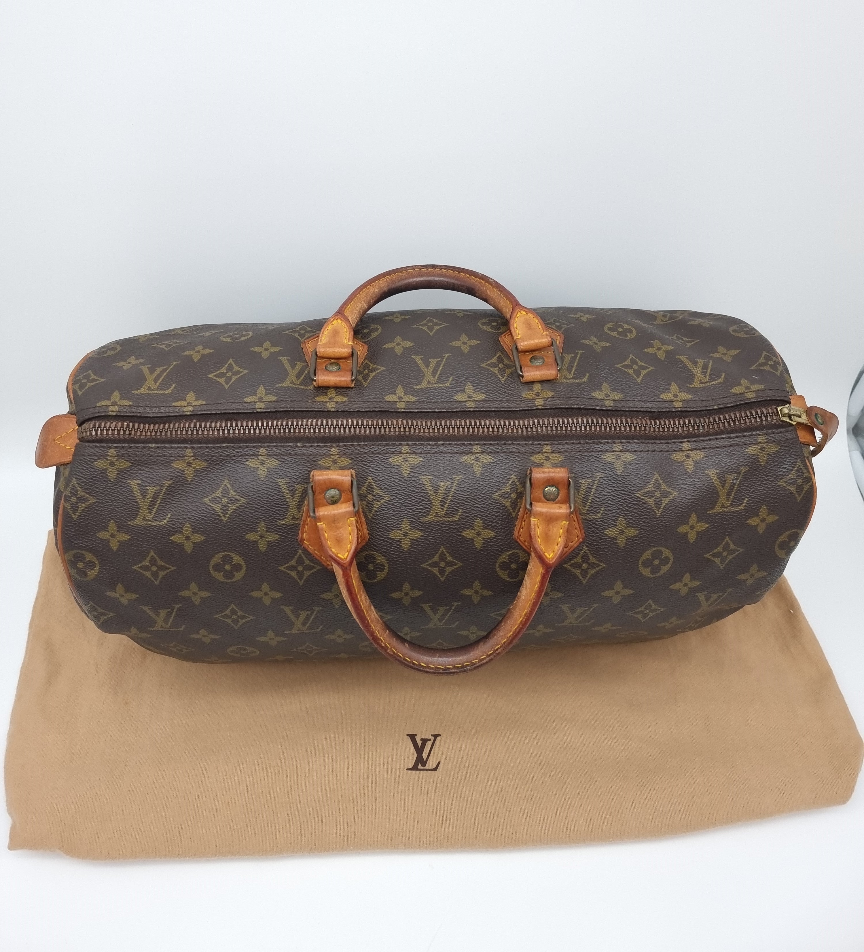 Louis Vuitton Speedy 40