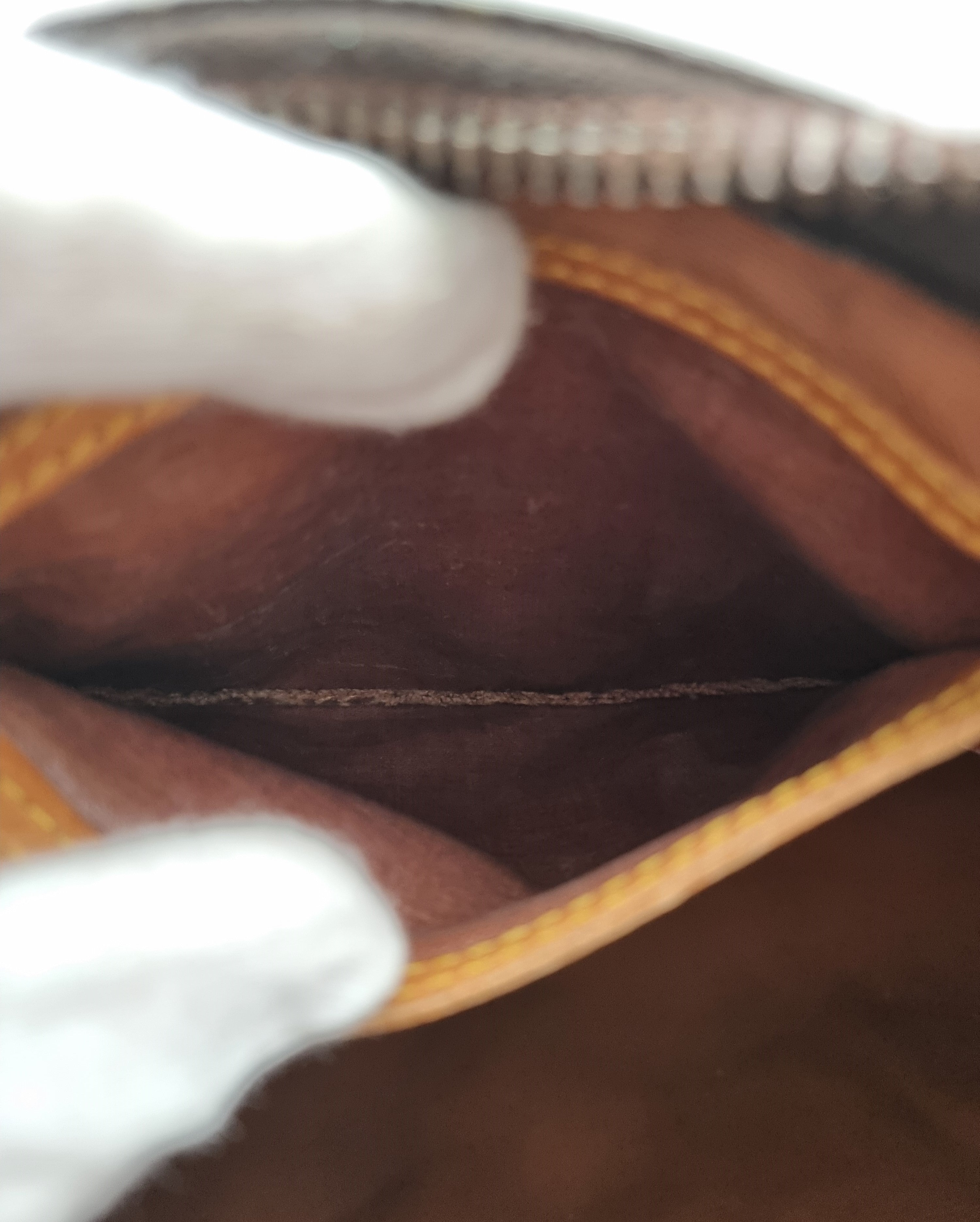 Louis Vuitton Speedy 40