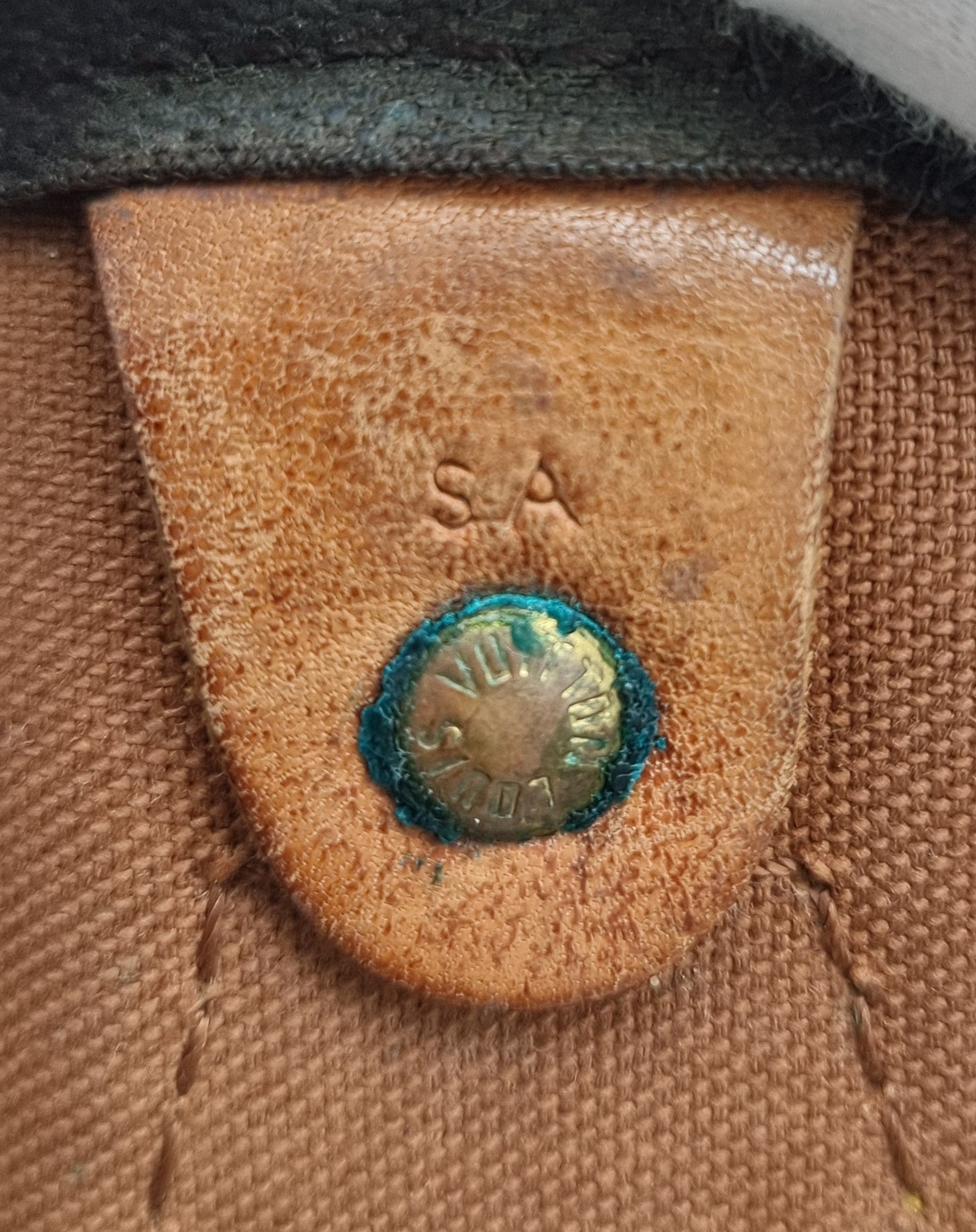 Louis Vuitton Speedy 40