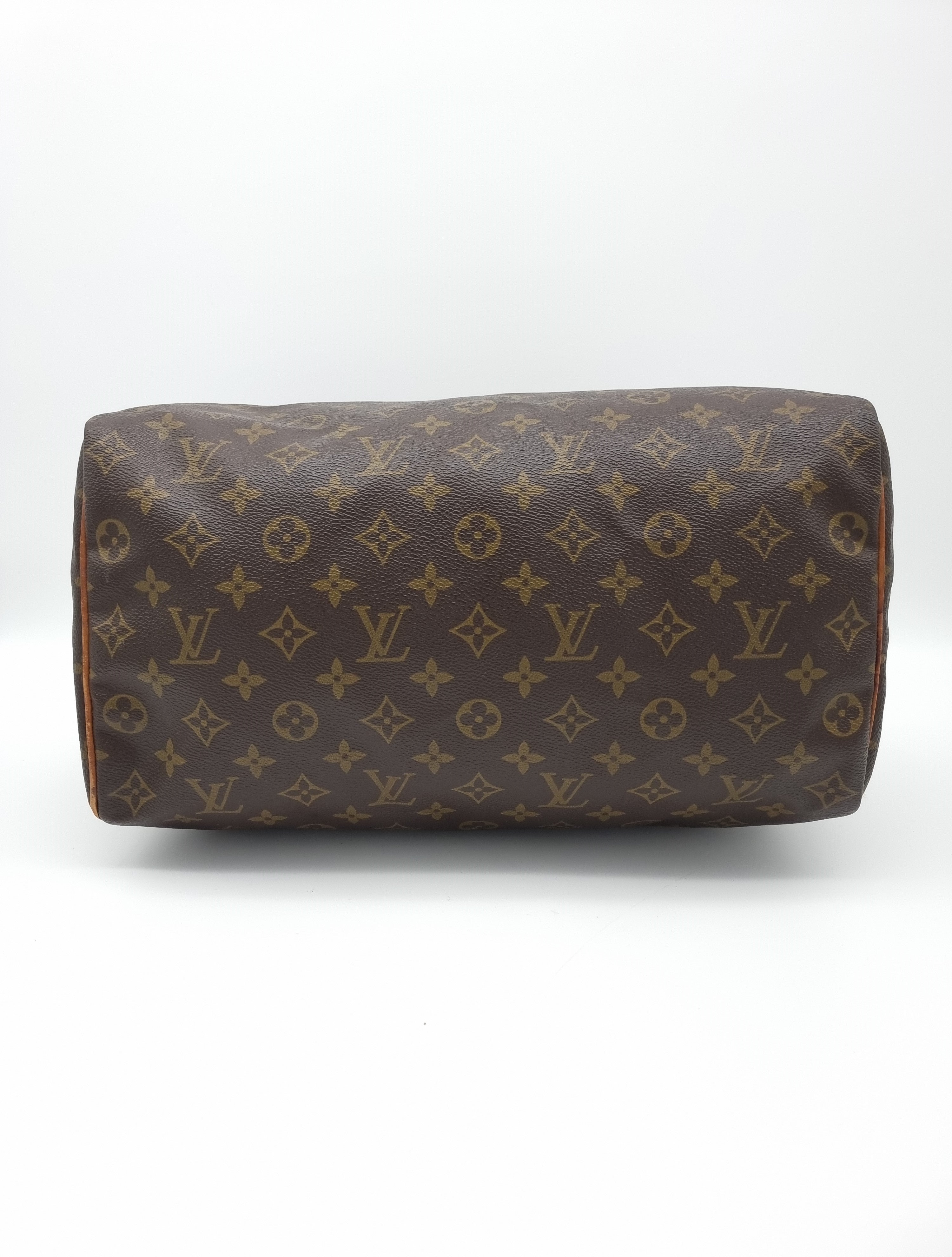 Louis Vuitton Speedy 35