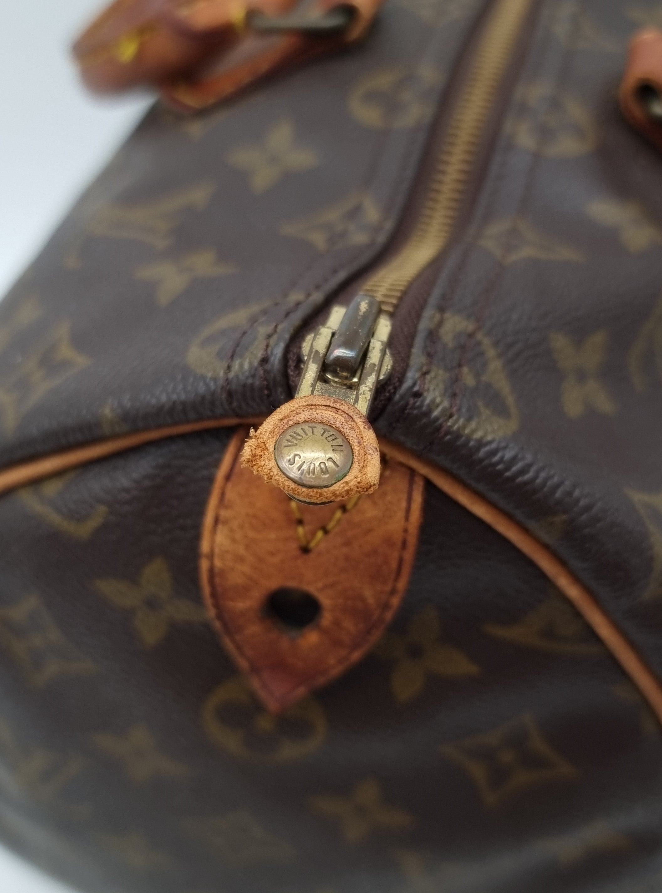 Louis Vuitton Speedy 35