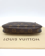 Louis Vuitton Pochette Accessoires
