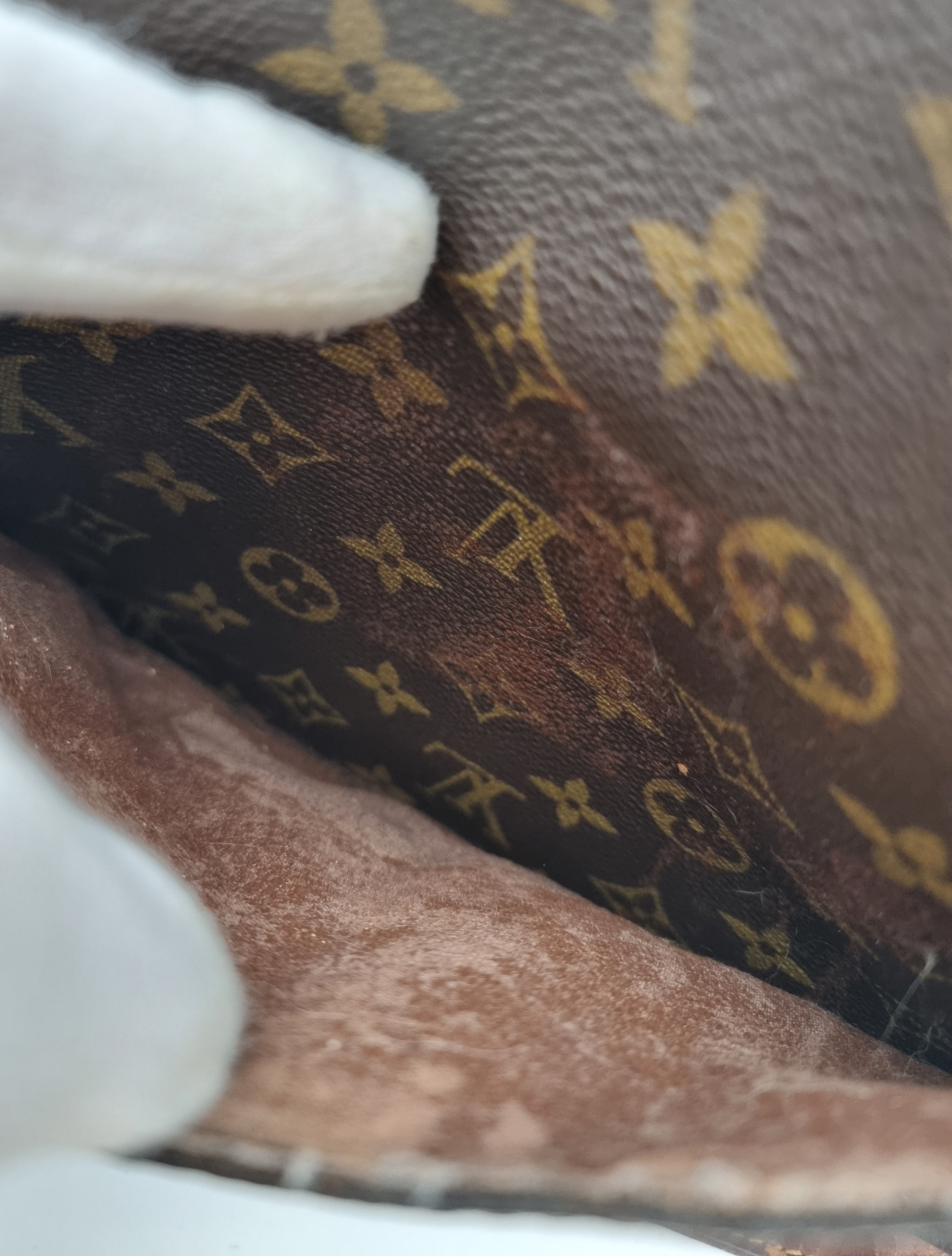 Louis Vuitton Saint Cloud GM
