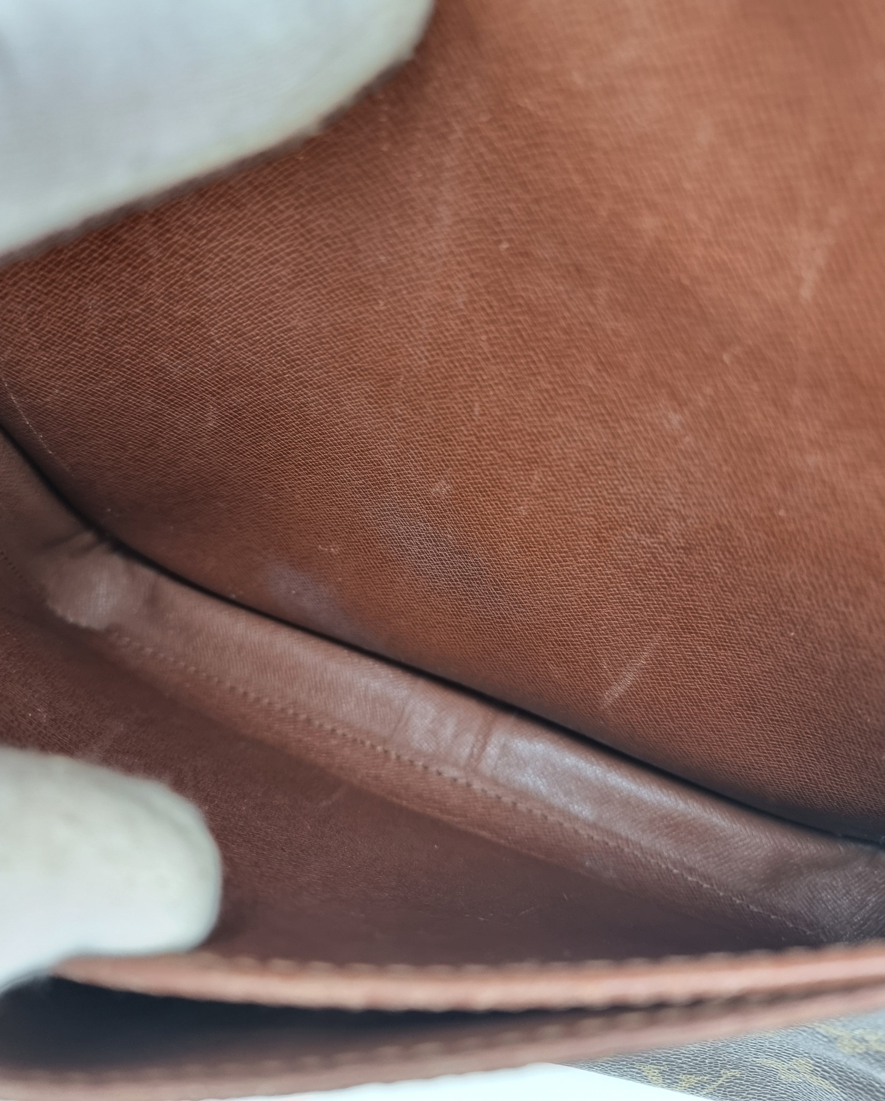 Louis Vuitton Cartouchiere GM