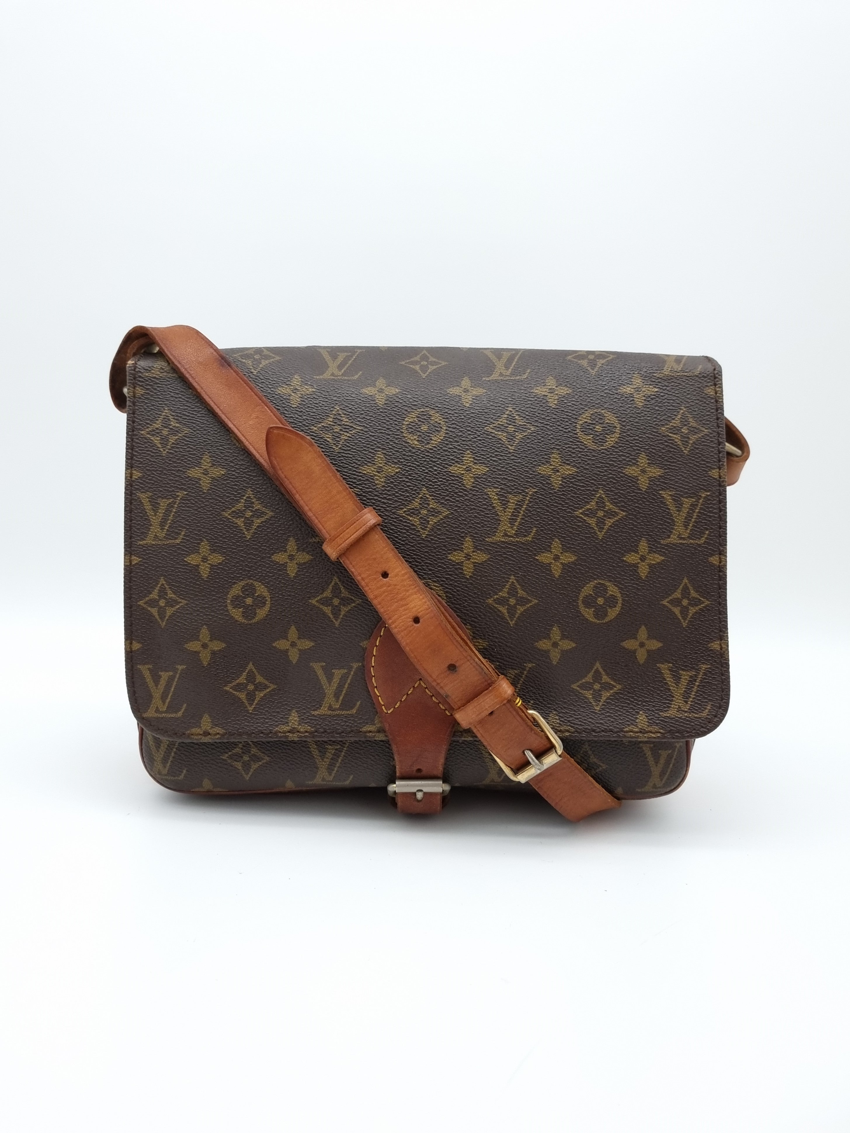 Louis Vuitton Cartouchiere GM
