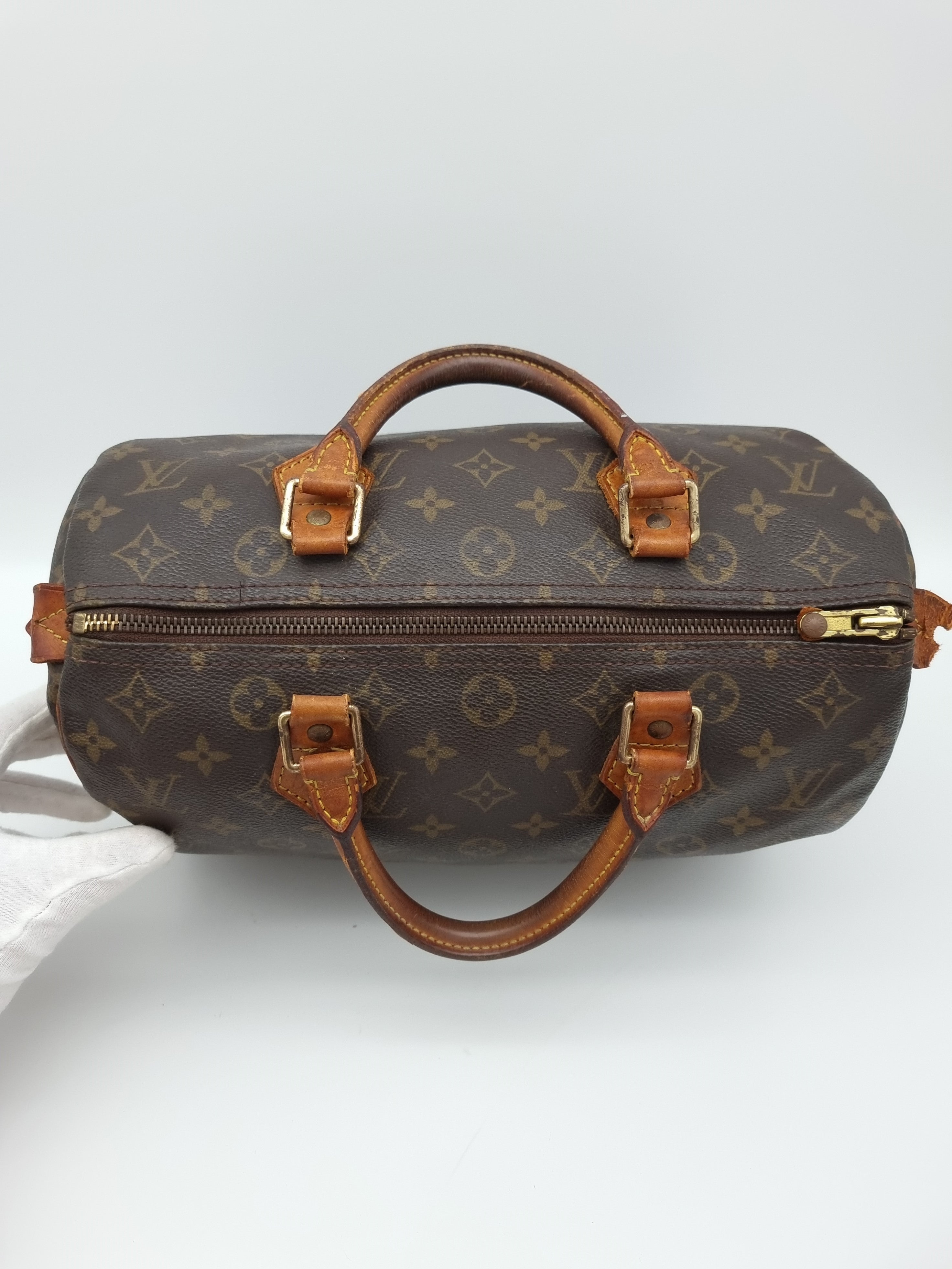 Louis Vuitton Speedy 30