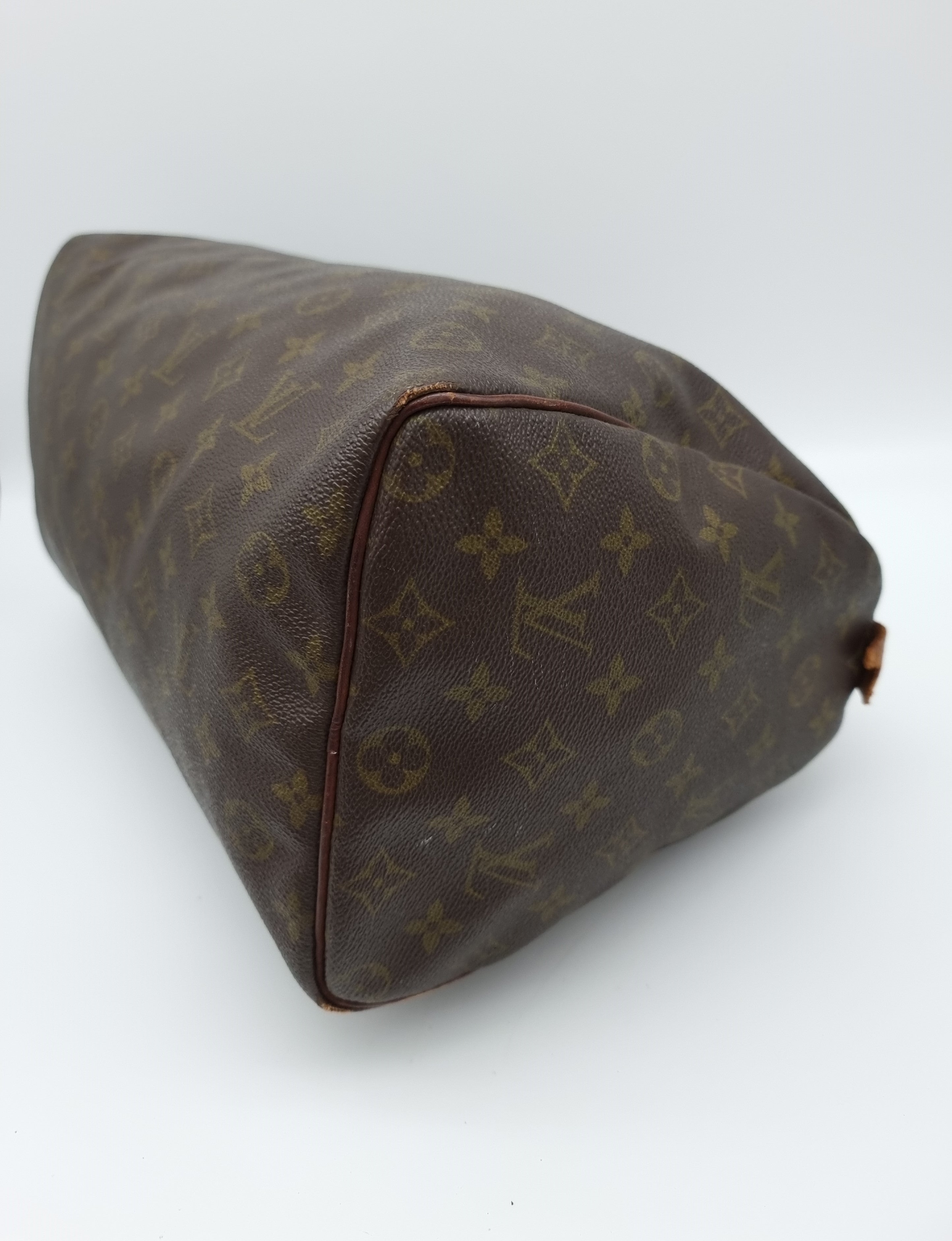 Louis Vuitton Speedy 35