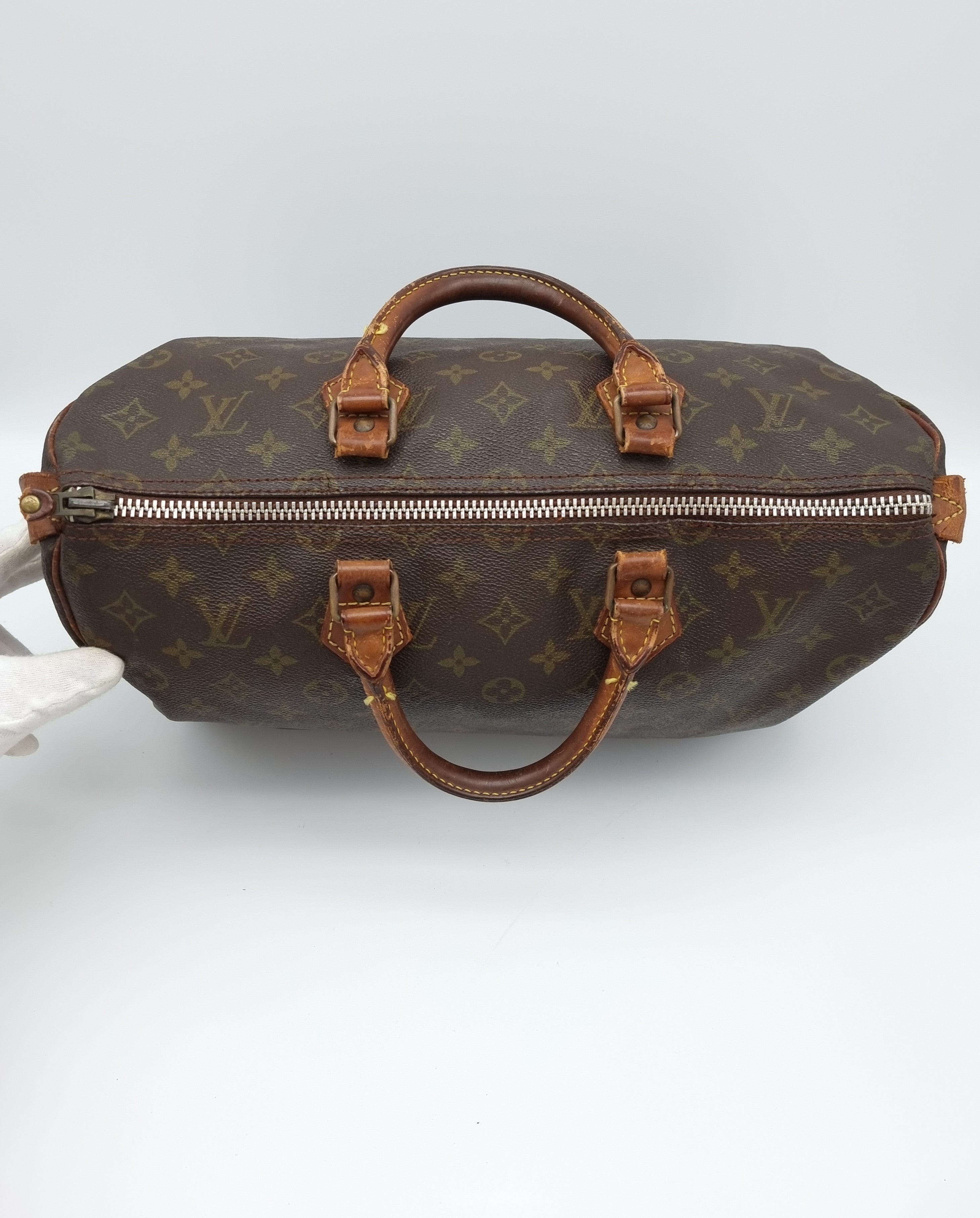 Louis Vuitton Speedy 35