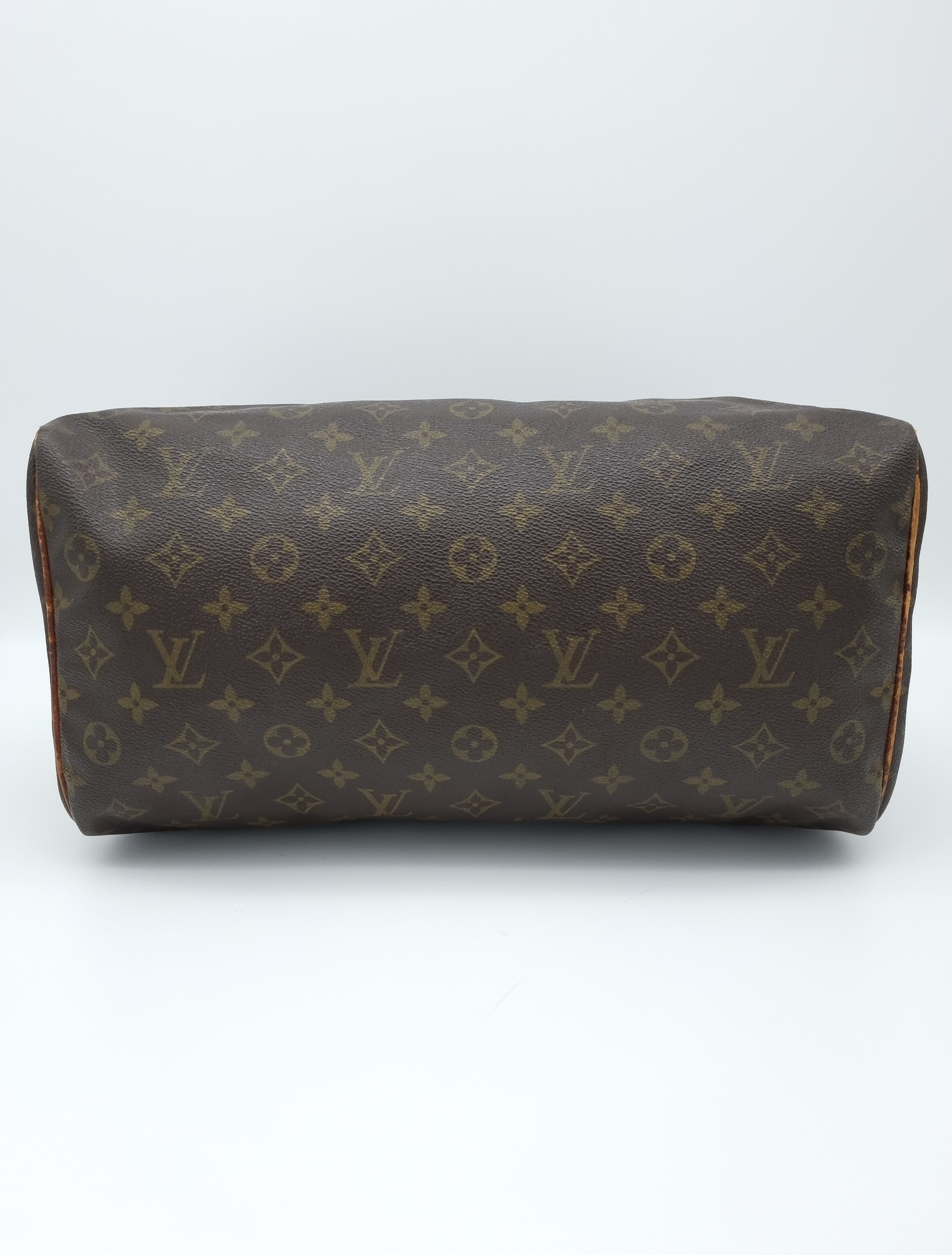 Louis Vuitton Speedy 35