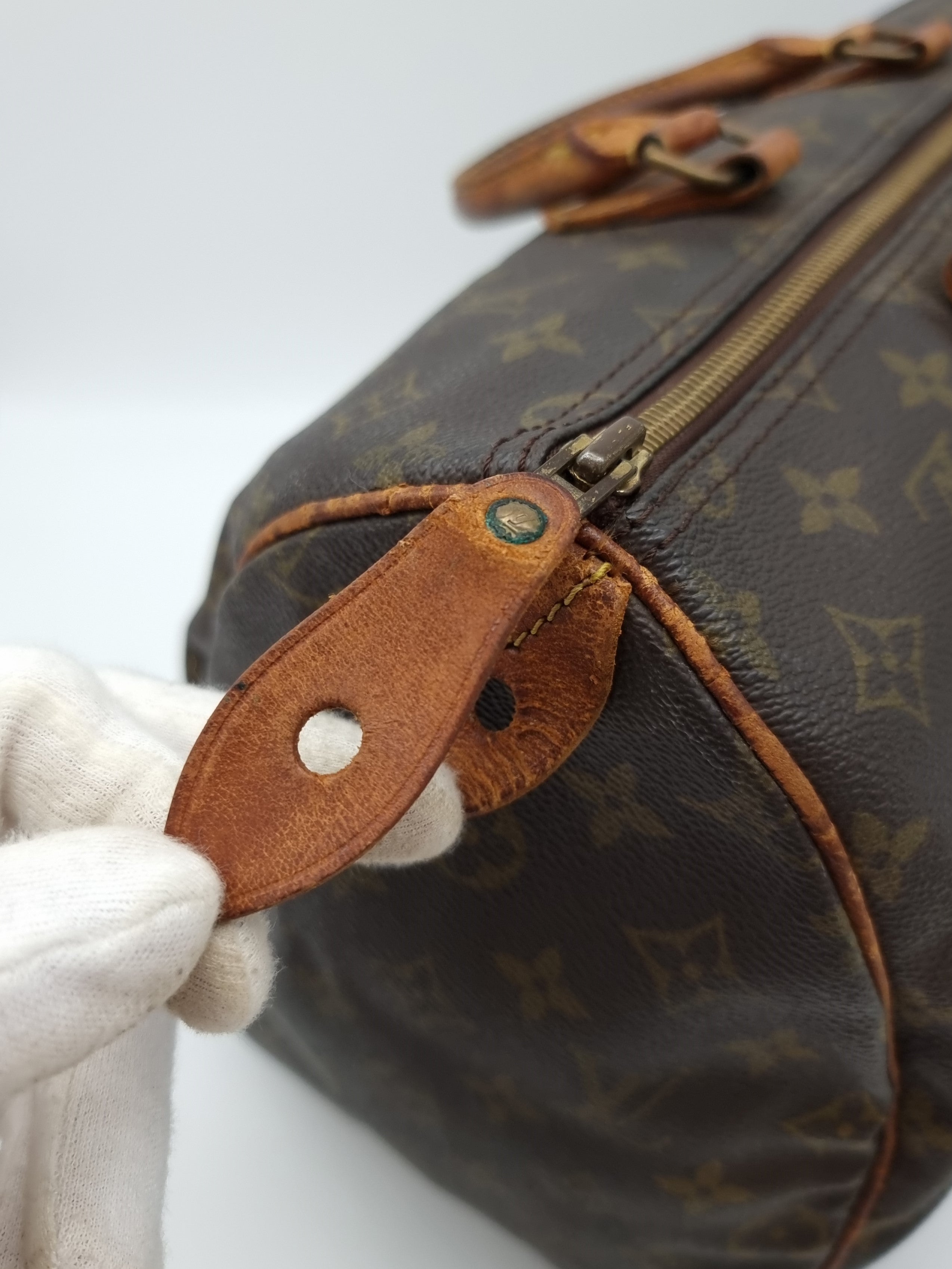 Louis Vuitton Speedy 35