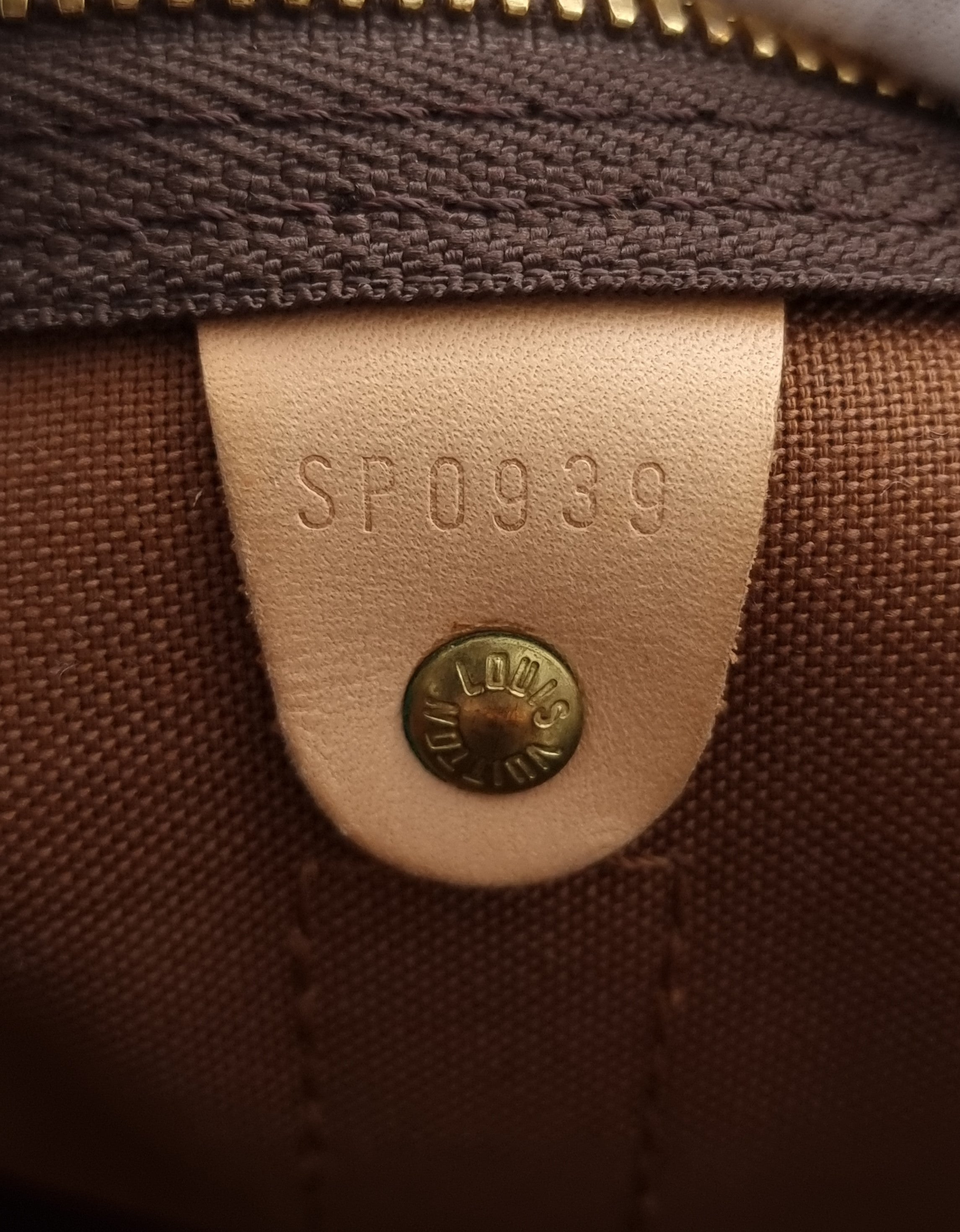 Louis Vuitton Keepall 55 Bandouliere