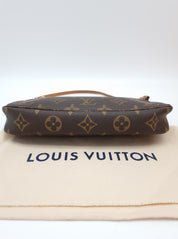 Louis Vuitton Pochette Accessoires