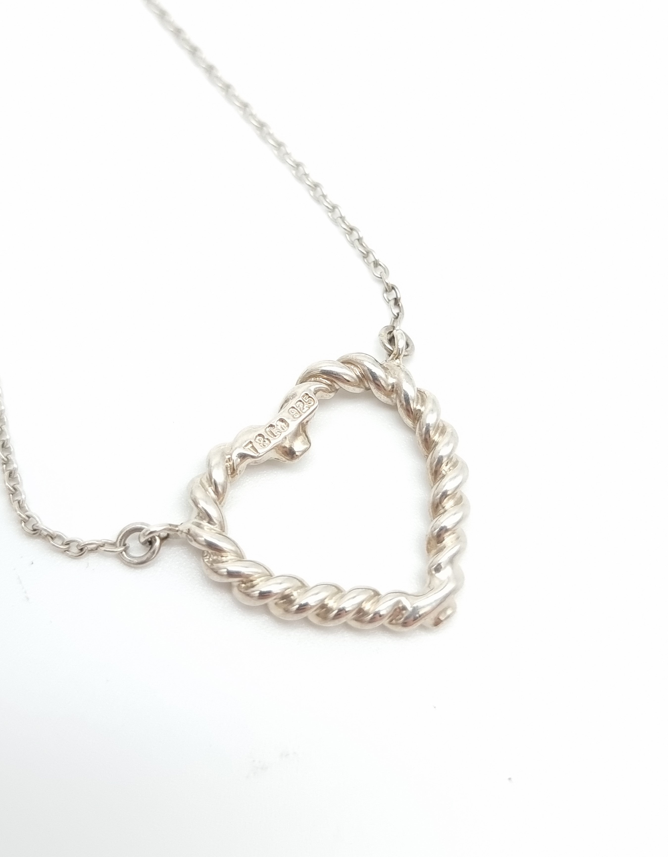 Tiffany & Co. Silver Heart -kaulakoru