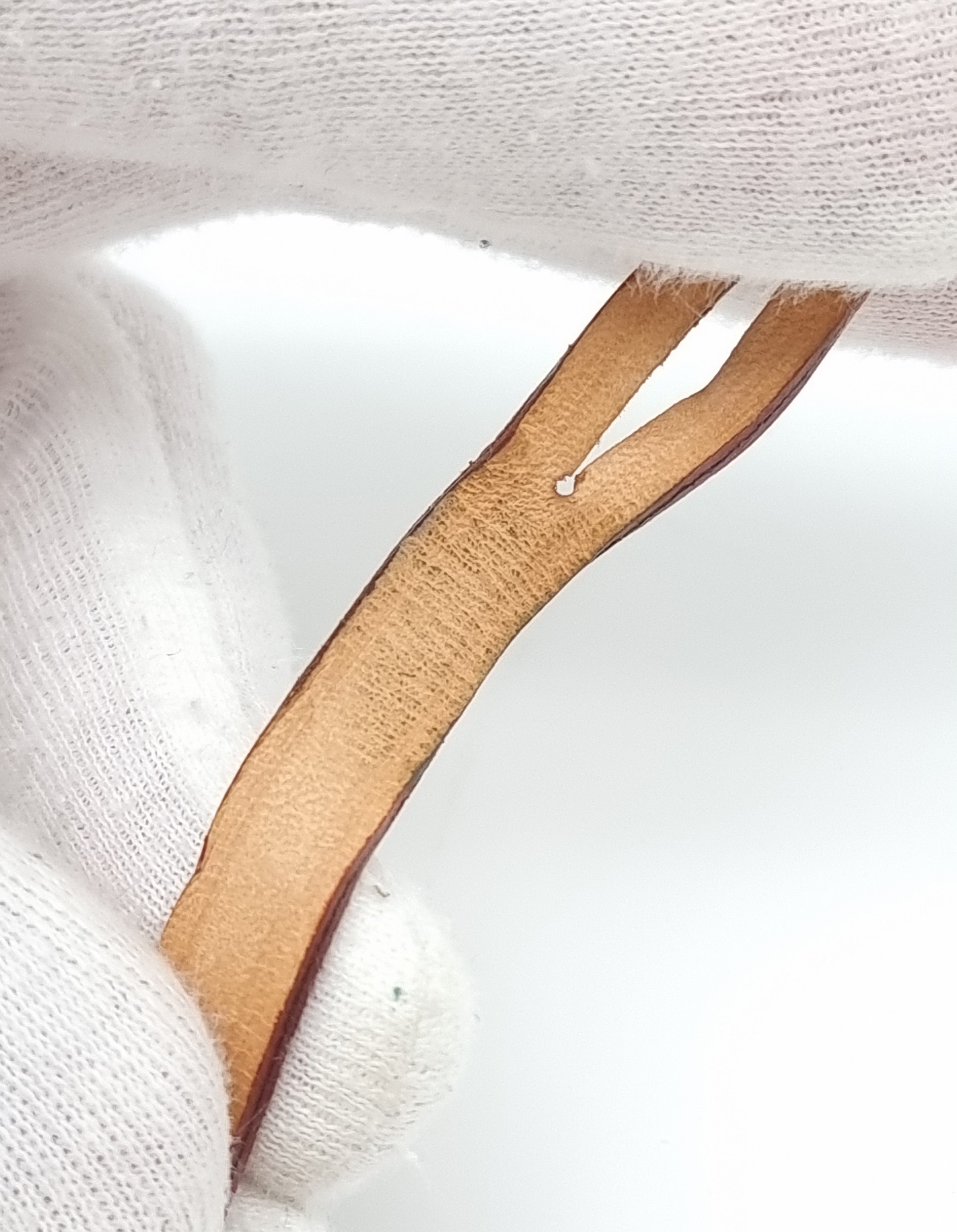 Louis Vuitton Pochette Accessoires Leather Strap