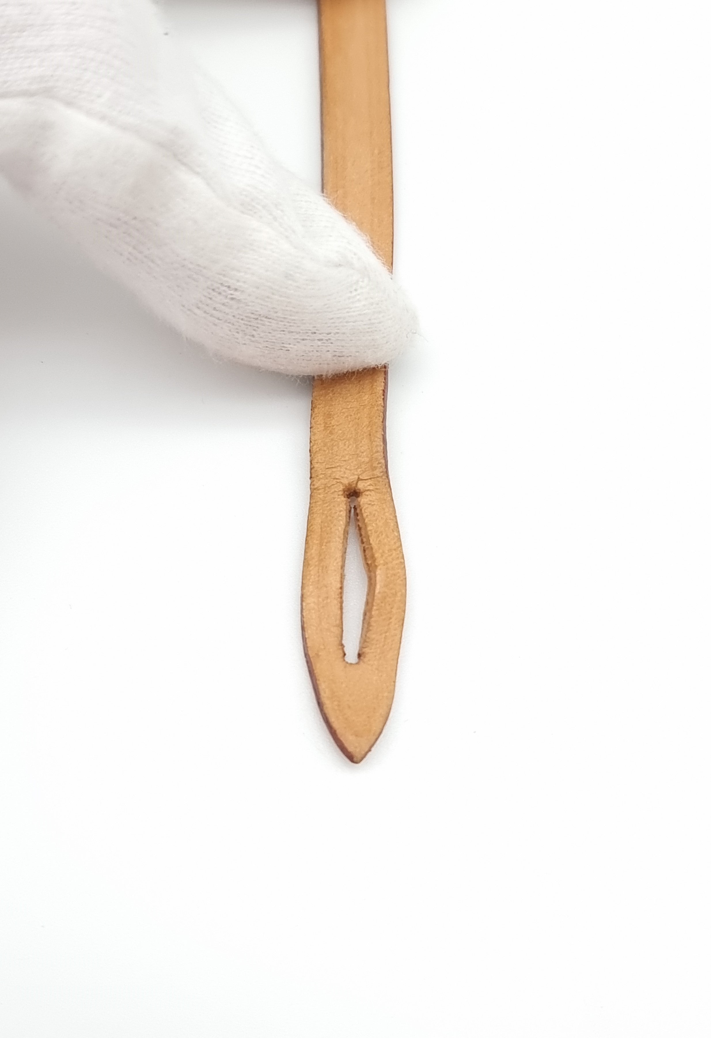 Louis Vuitton Pochette Accessoires Leather Strap