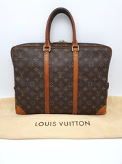 Louis Vuitton Porte Documents Voyage