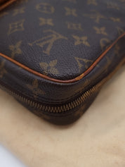Louis Vuitton Porte Documents Voyage