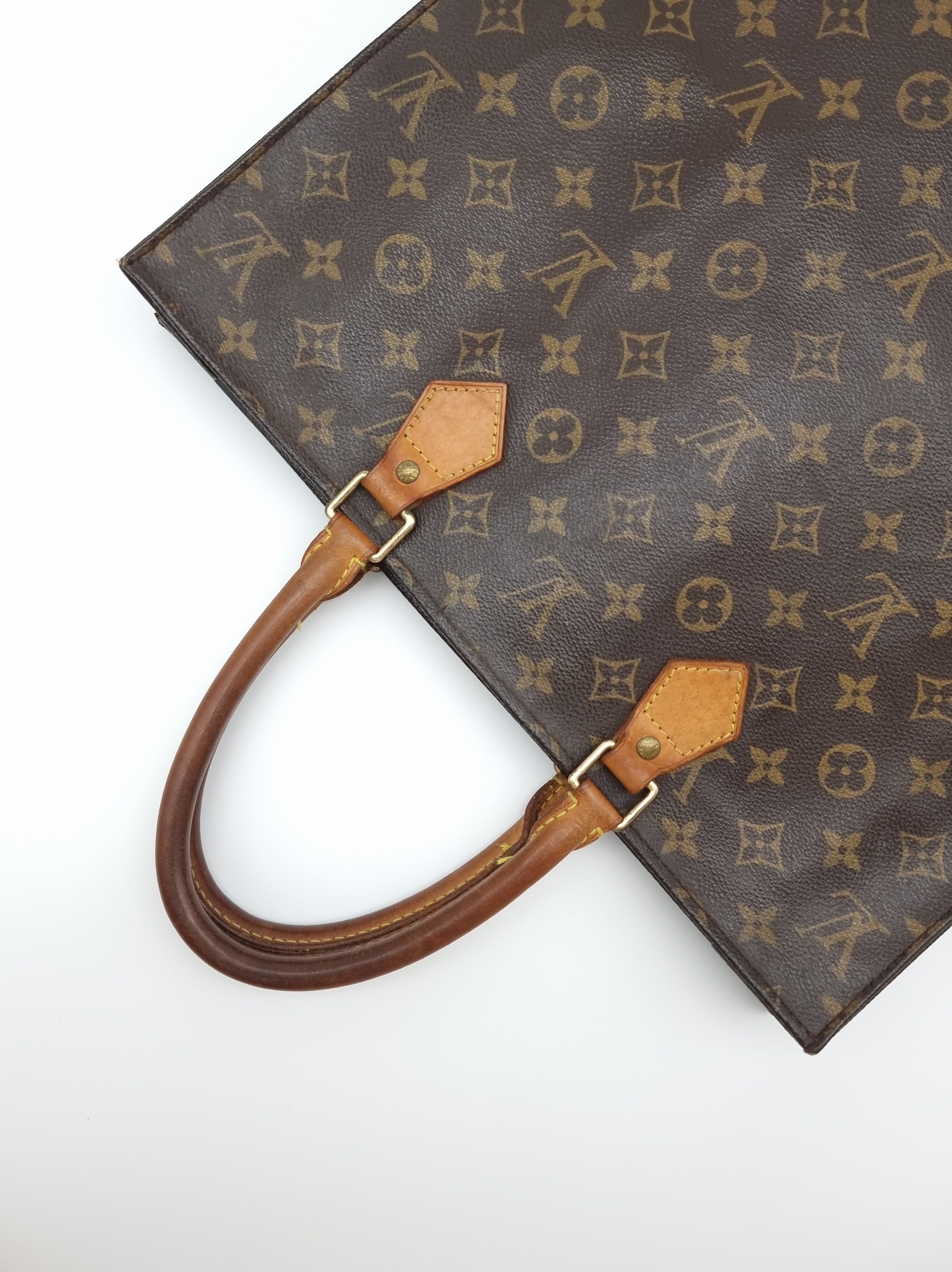 Louis Vuitton Sac Plat