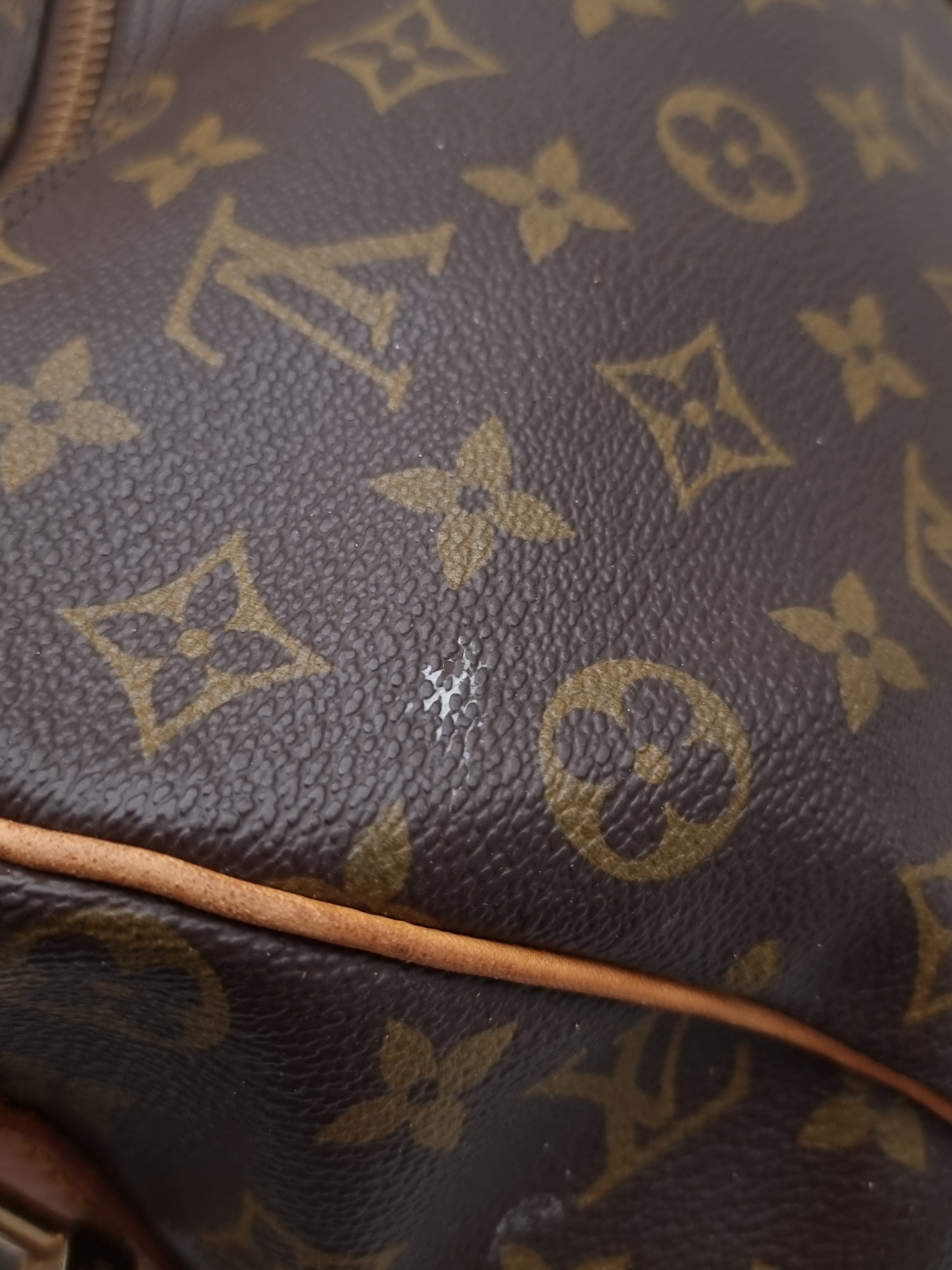 Louis Vuitton Keepall 50 Bandouliere