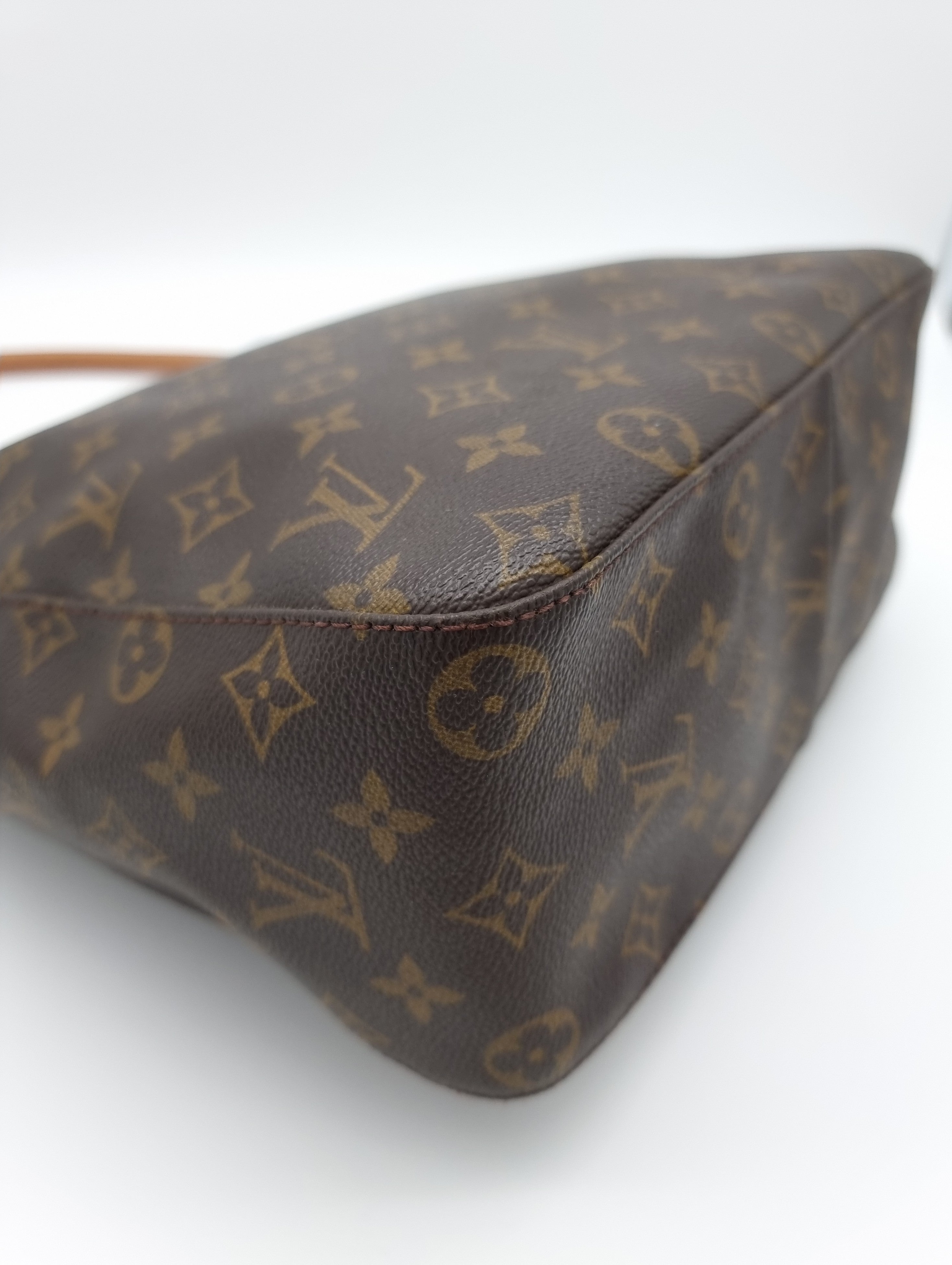 Louis Vuitton Looping GM