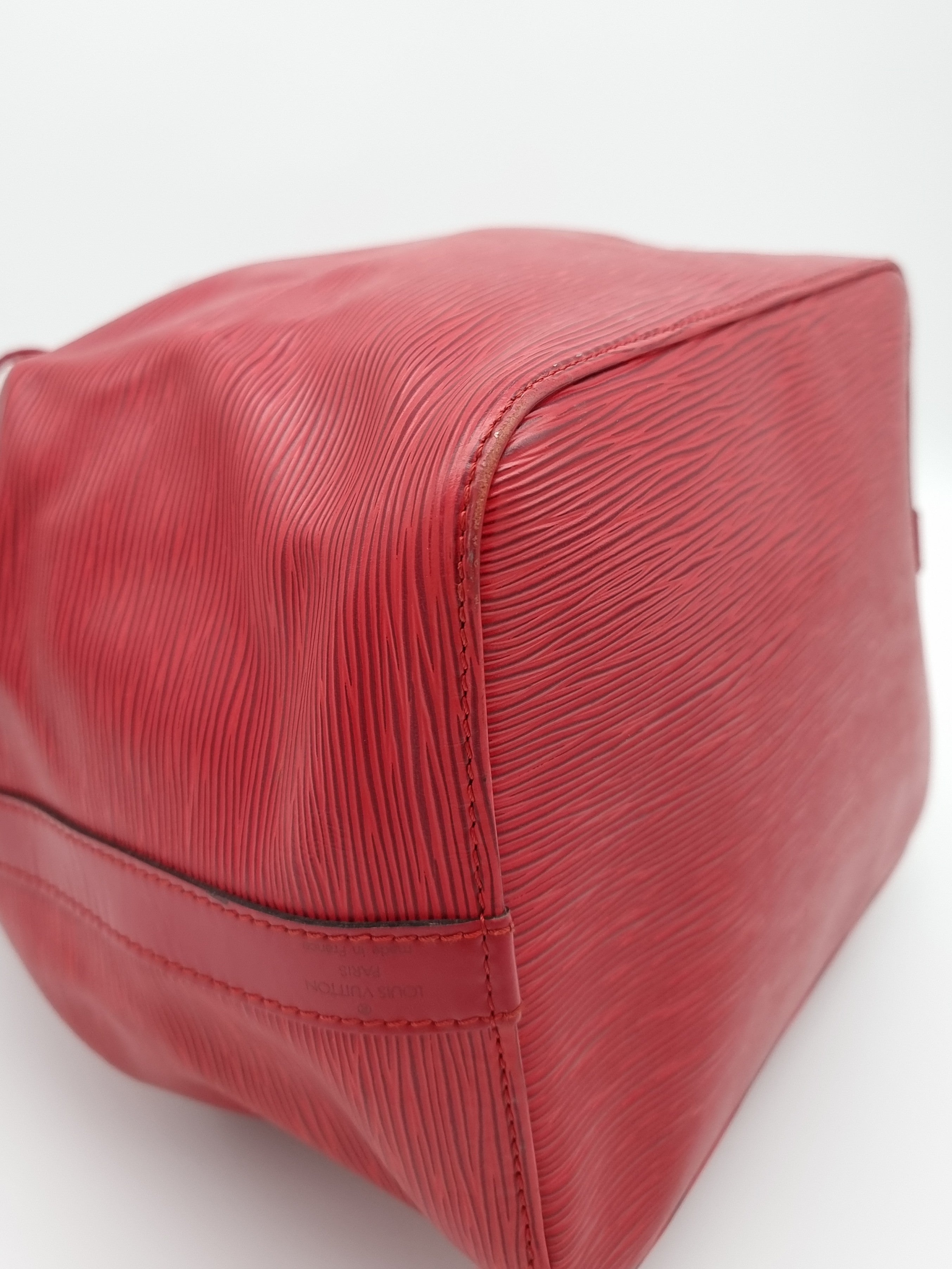 Louis Vuitton Petit Noe Epi