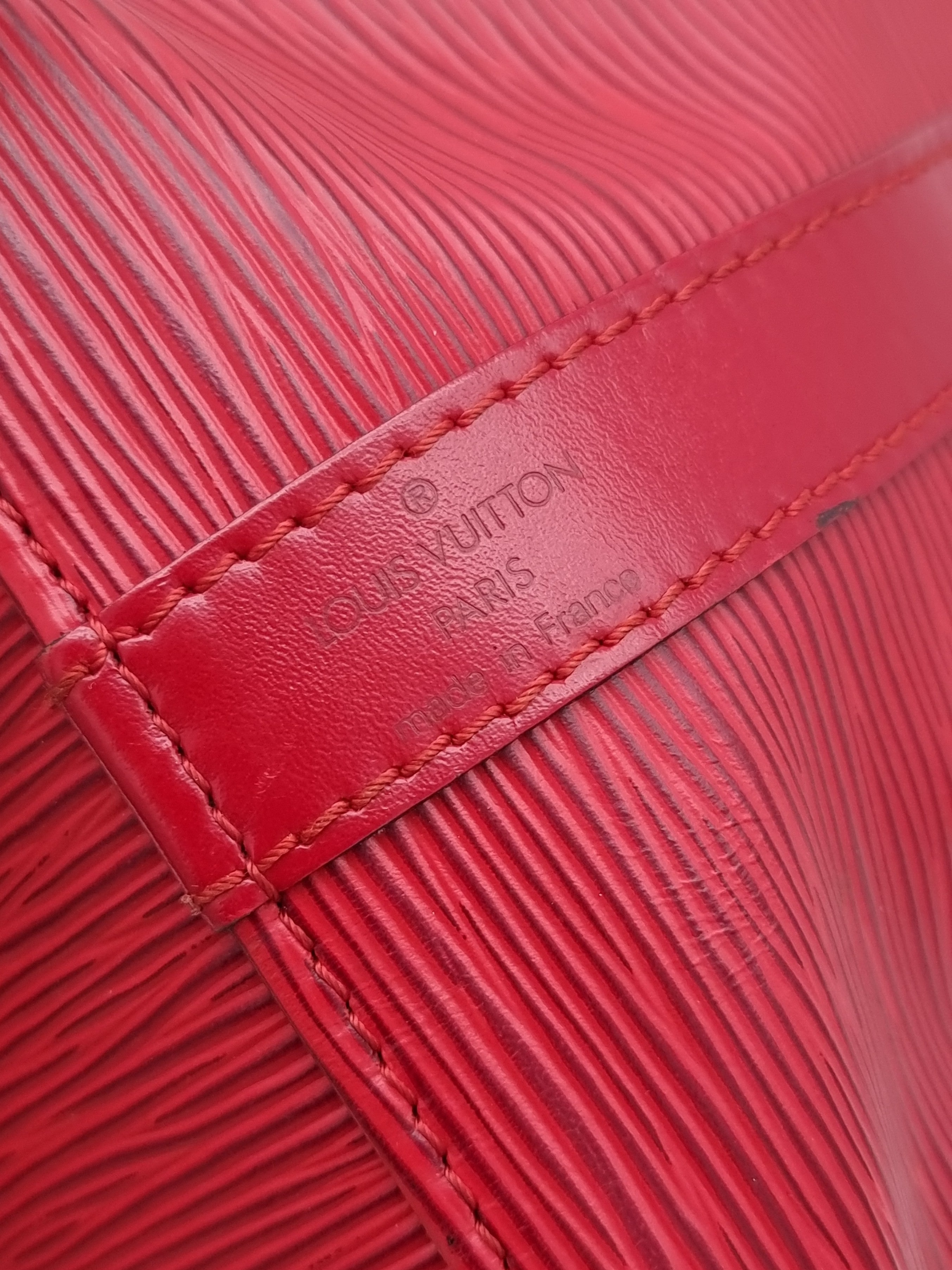 Louis Vuitton Petit Noe Epi